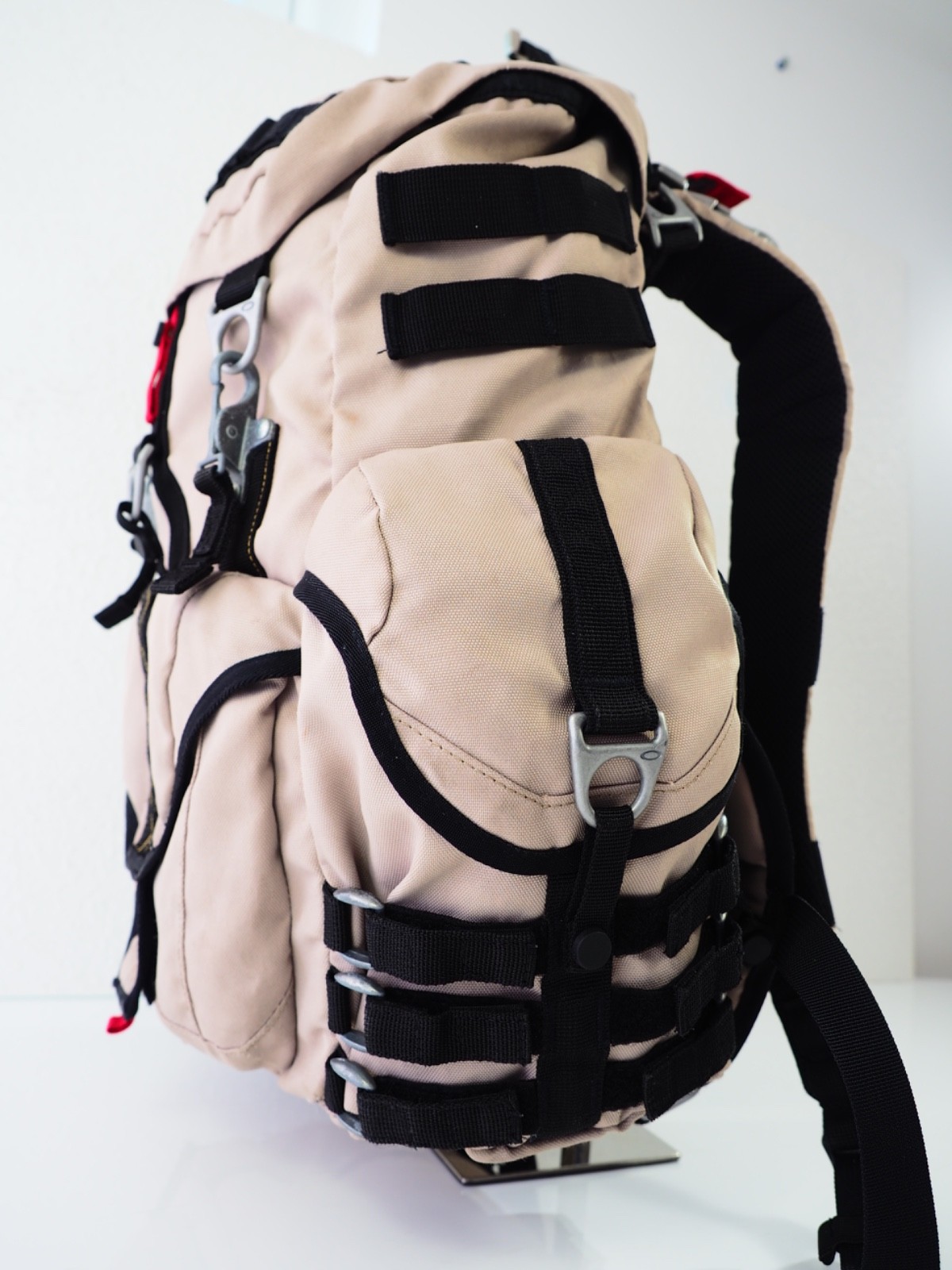 Oakley AP Pack 1.0 Tactical Field Gear Backpack Rucksack Bag Beige Sand