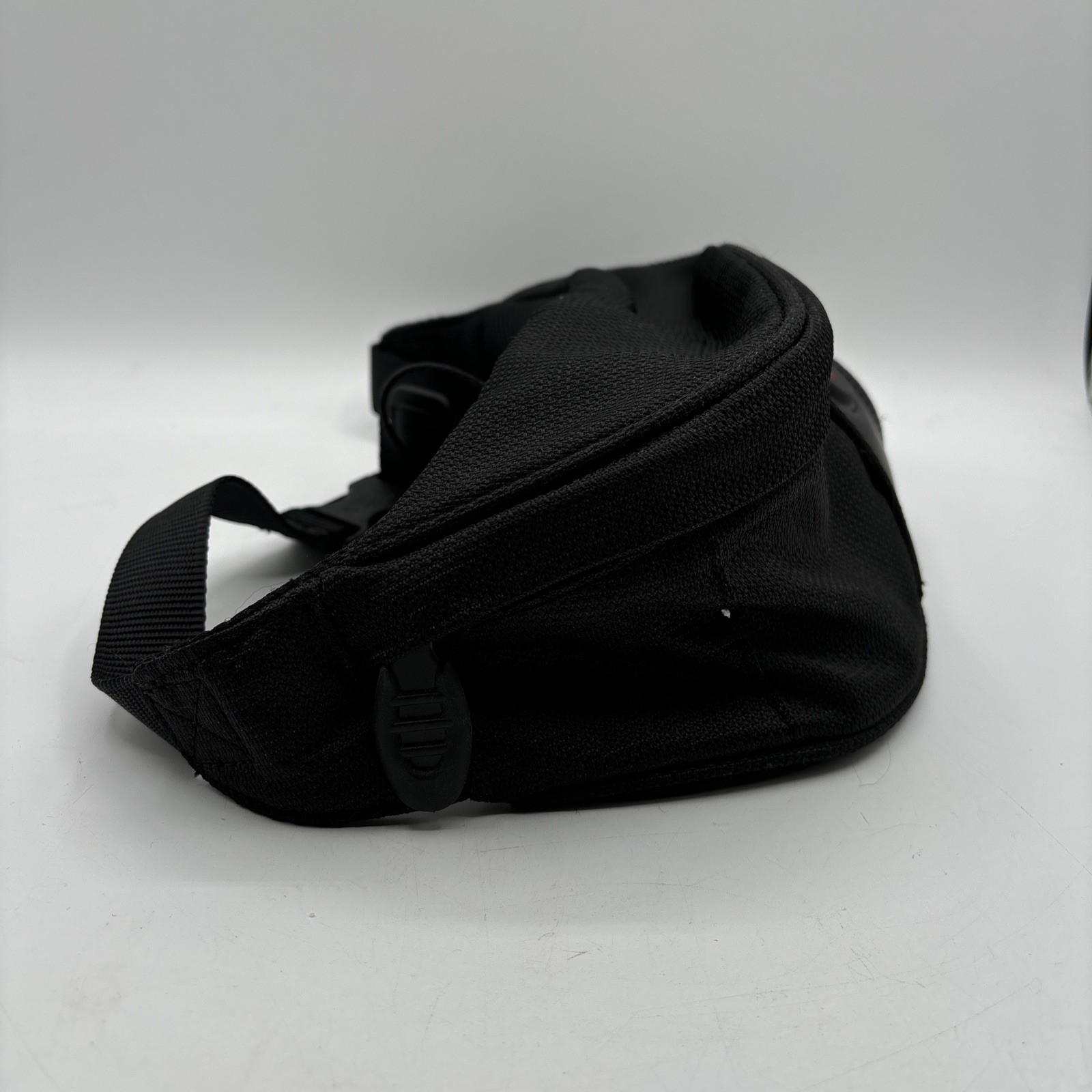 Tumi T2 Pewter Ballistic Nylon Fanny Pack Unisex Adults Black Belt Bag Pouch