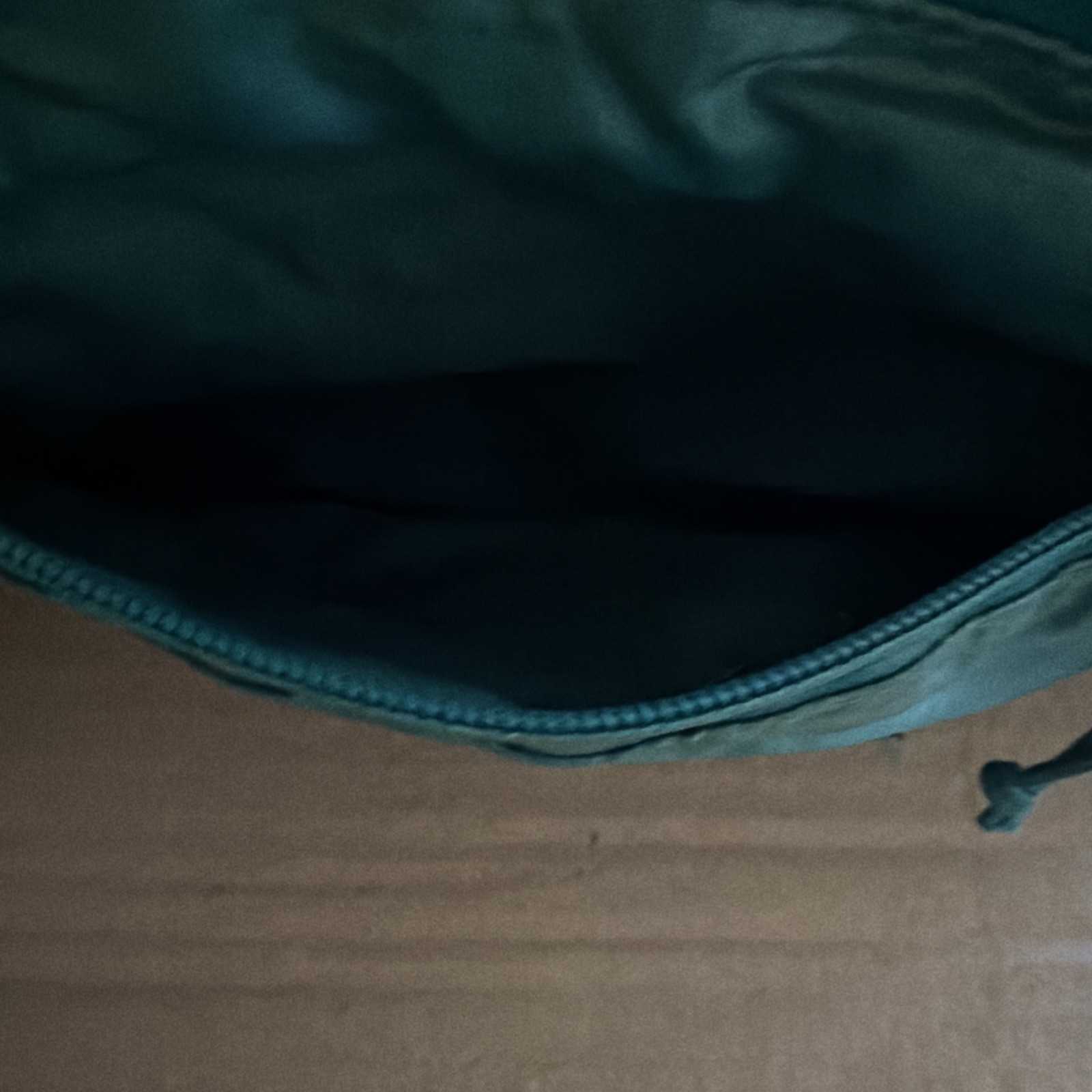 AUTHENTIC preowned SUPREME waist bag teal GREEN fanny pack FW17 pockets PLUS vgc