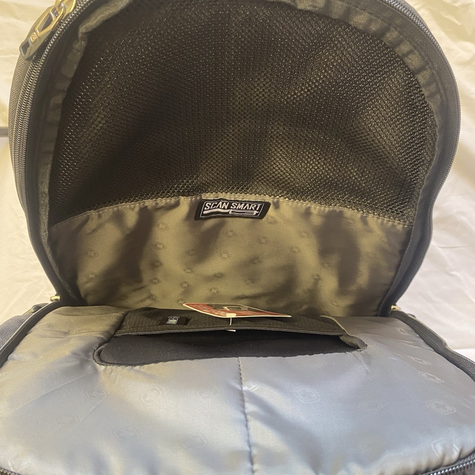 SwissGear ScanSmart Laptop Backpack Black Gray TSA Travel Bag