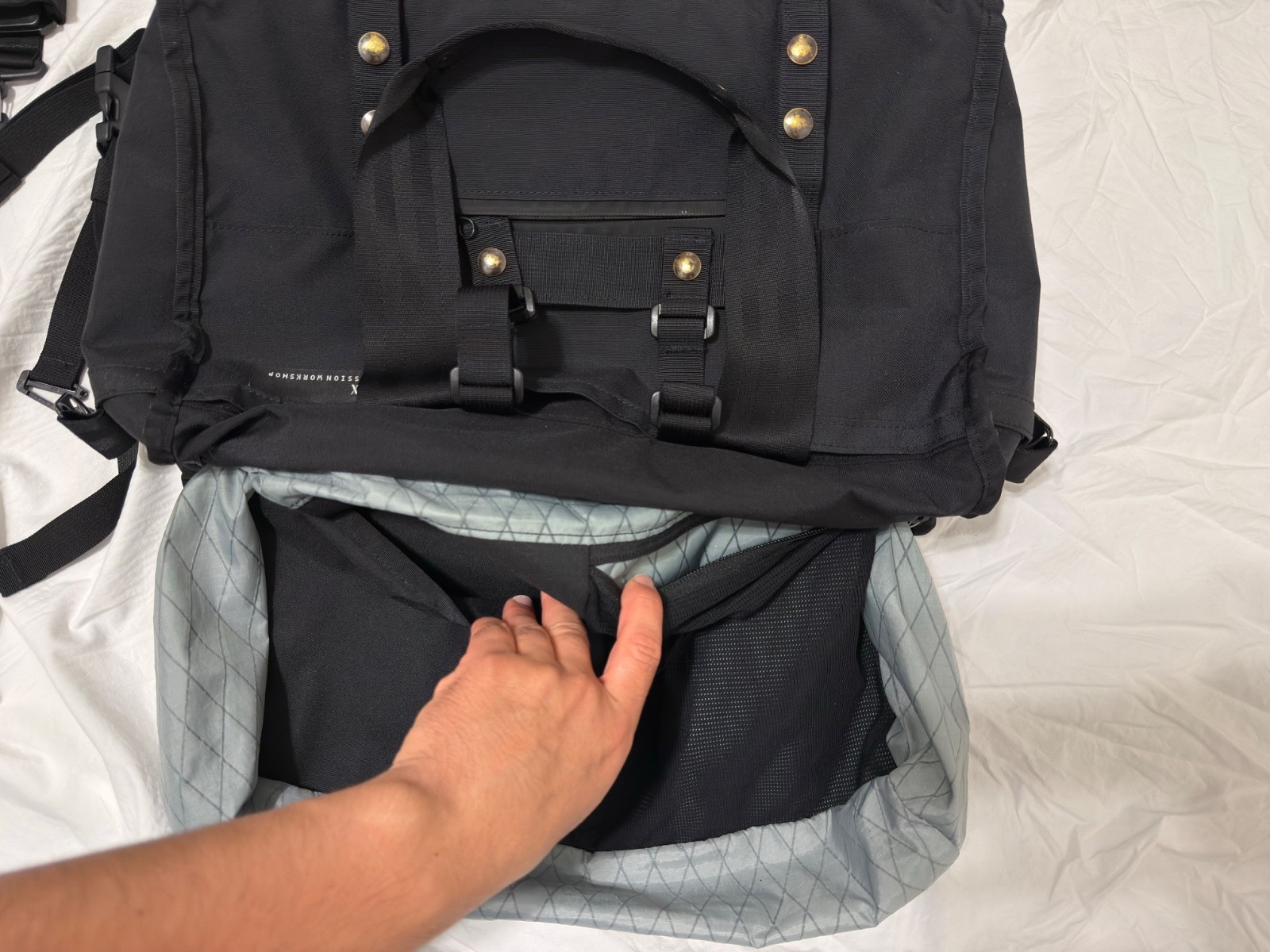 Mission Workshop Transit Laptop Brief. Black. Used.