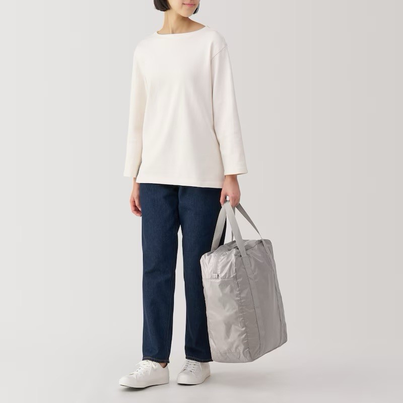 MUJI Foldable water-repellent vertical 32L Boston bag from Japan