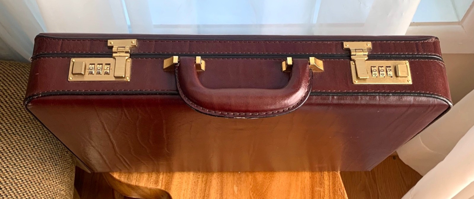 Sonalin Burgundy Briefcase Attache’ Italian Leather 80s 90s Retro EXCELLENT