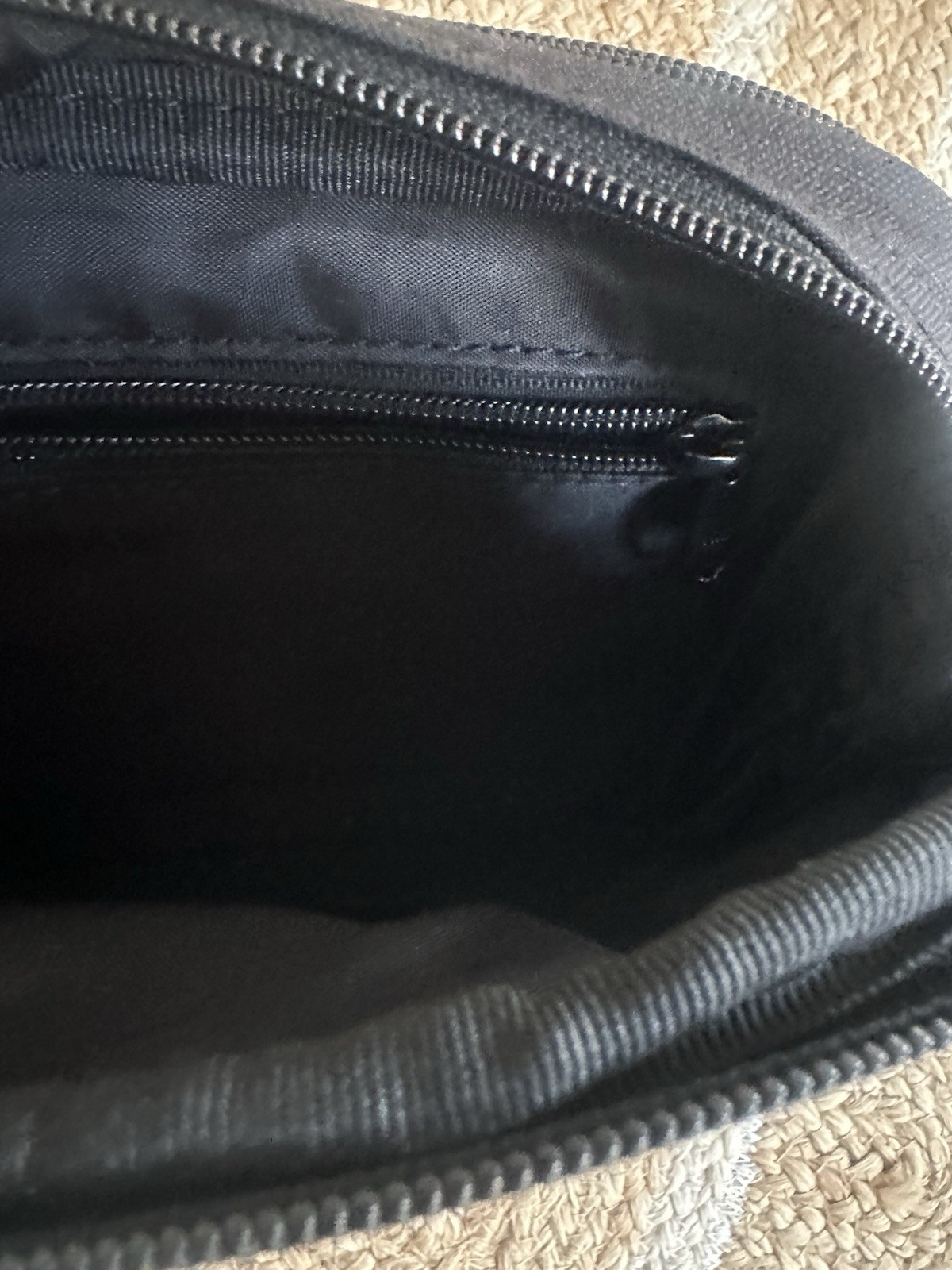 Carhartt Essentials Bag Small Black Shoulder Strap NWT