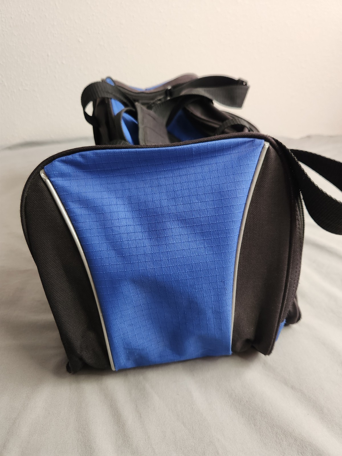 2011 Wrangler National Finals Rodeo Duffel Bag Blue Las Vegas Long Live Cowboys