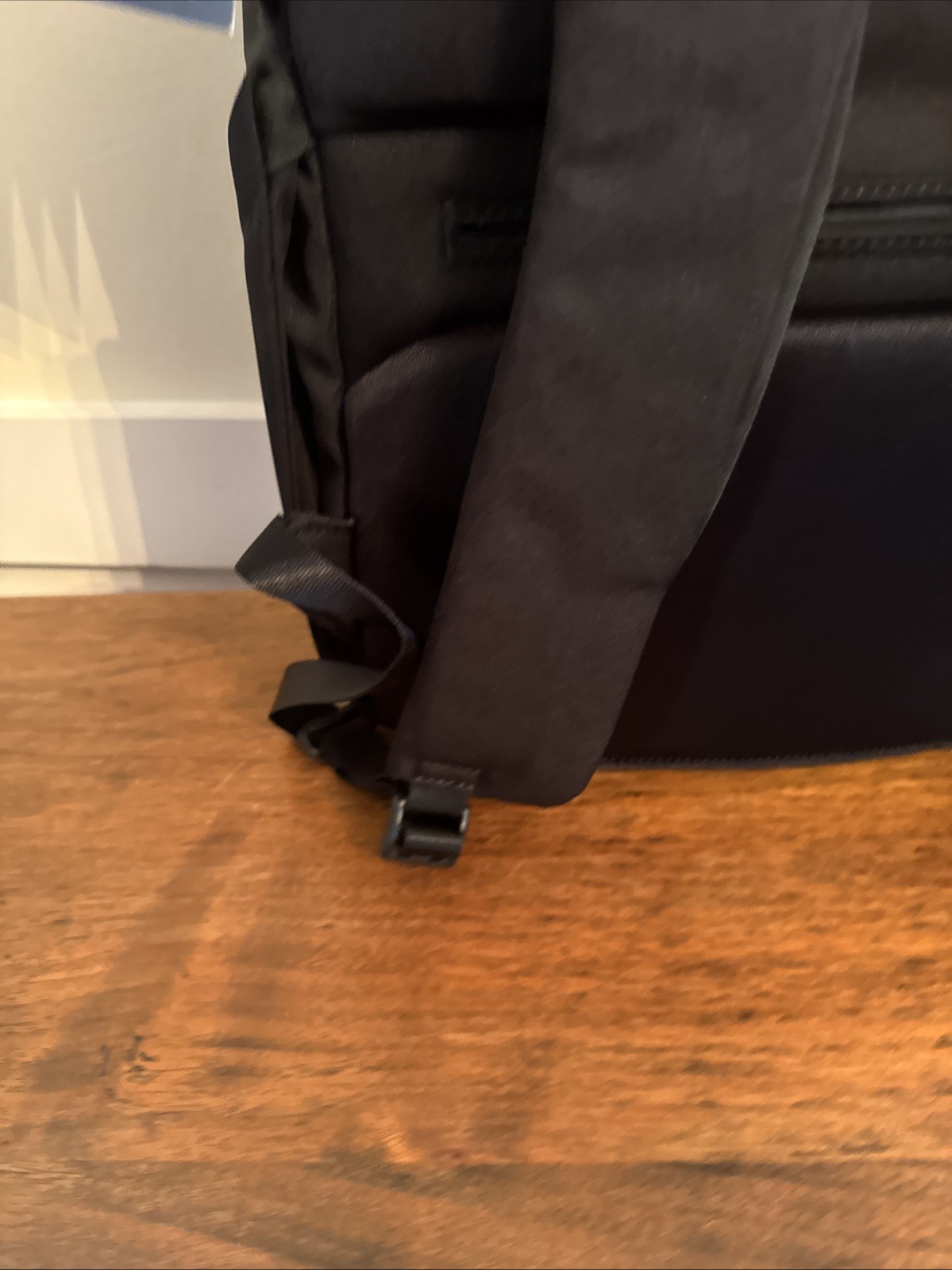 NWT Troubadour Apex Backpack 4.0 Black 22L, with Original Packaging
