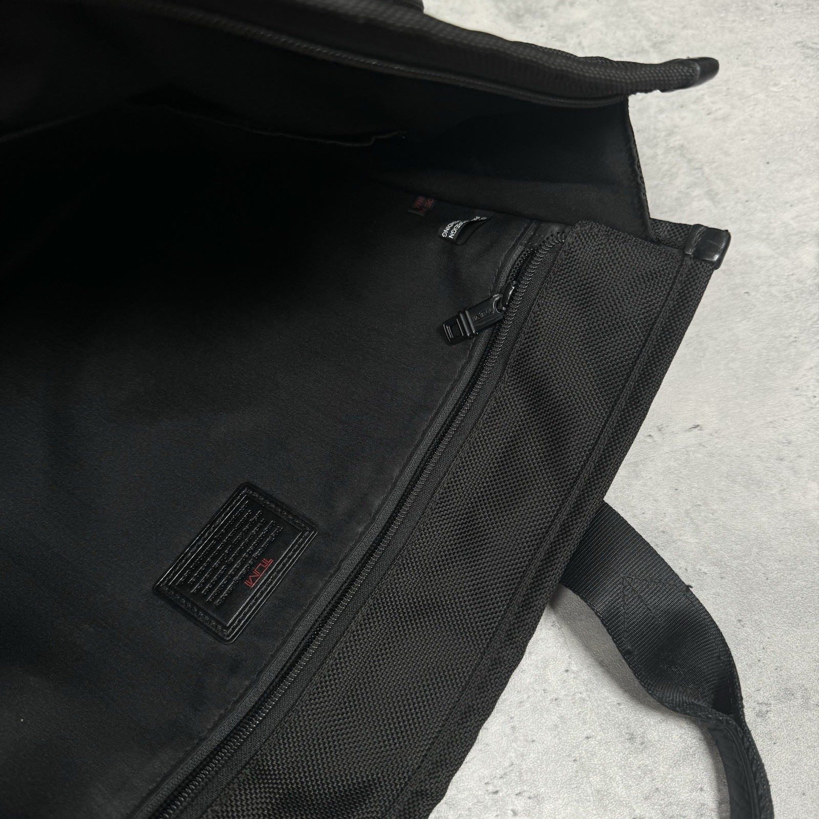 TUMI Business T-Pass Laptop Briefcase Black Ballistic Nylon – 15.5×12.5″