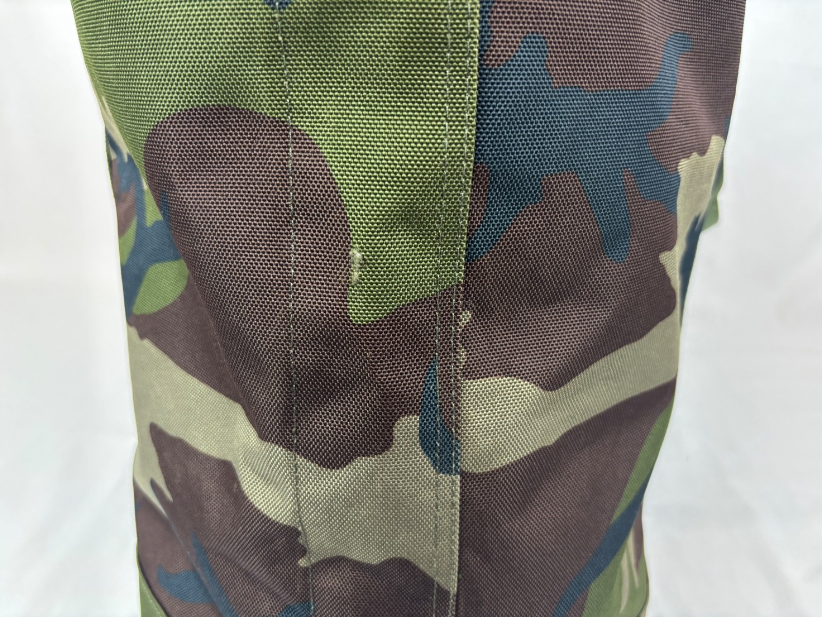 L.L. Bean Zip Hunter’s Camo Tote Bag Lined XL – NO STRAP & HAS INITIALS – Clean