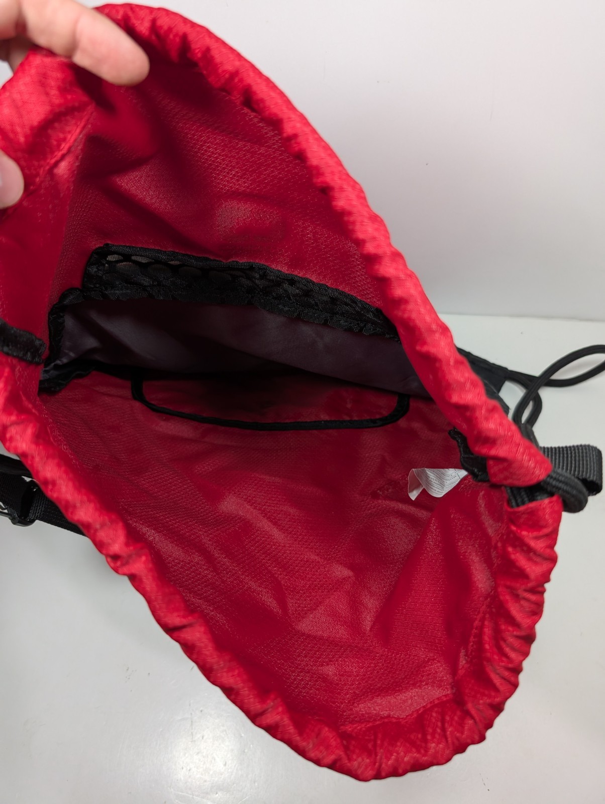 OGIO Boundary Cinch Pack Commuter Day Pack Laptop Travel Bag Red 18×14 Inches