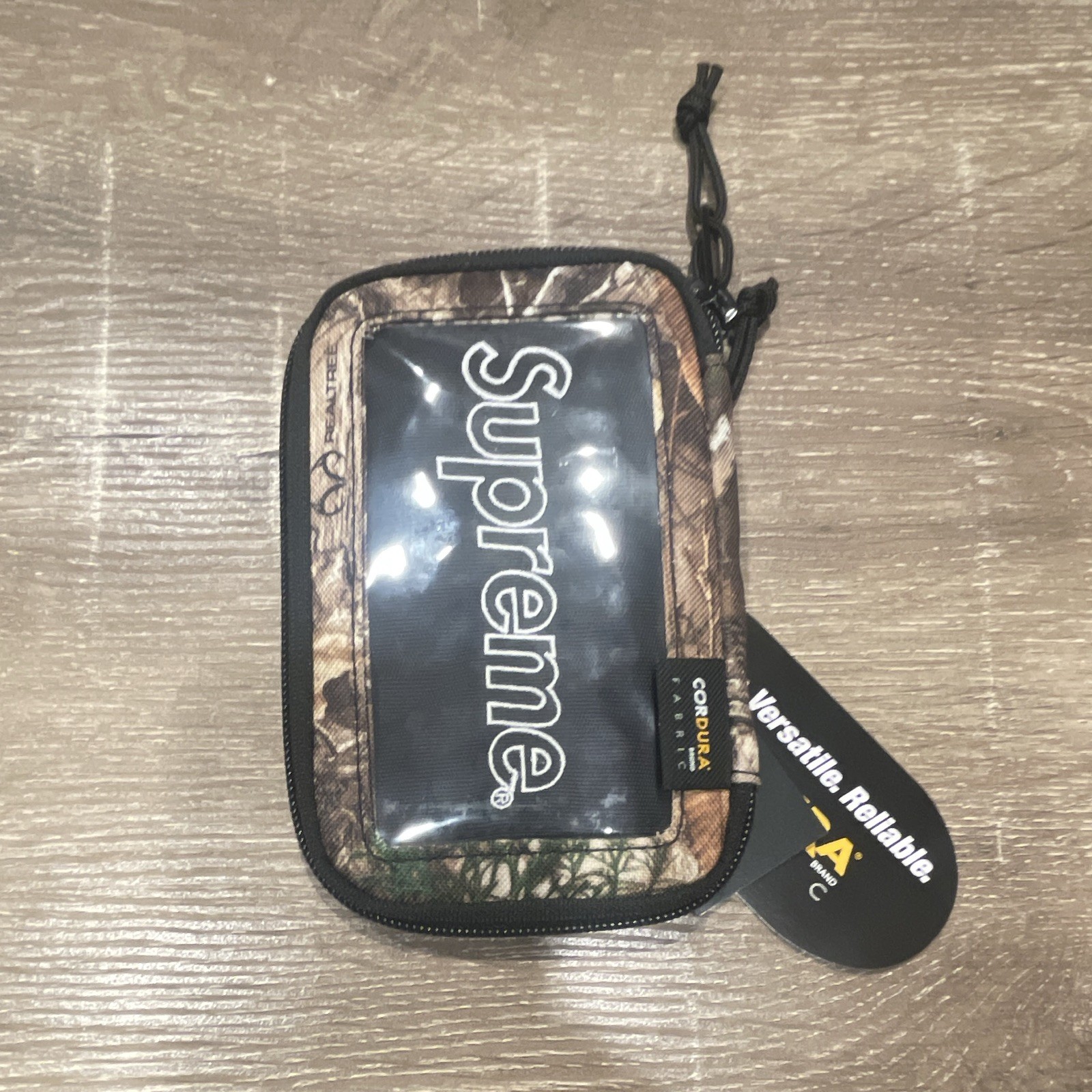 Supreme x Realtree Camo Zip Pouch Shoulder Bag Clear ID Window Small