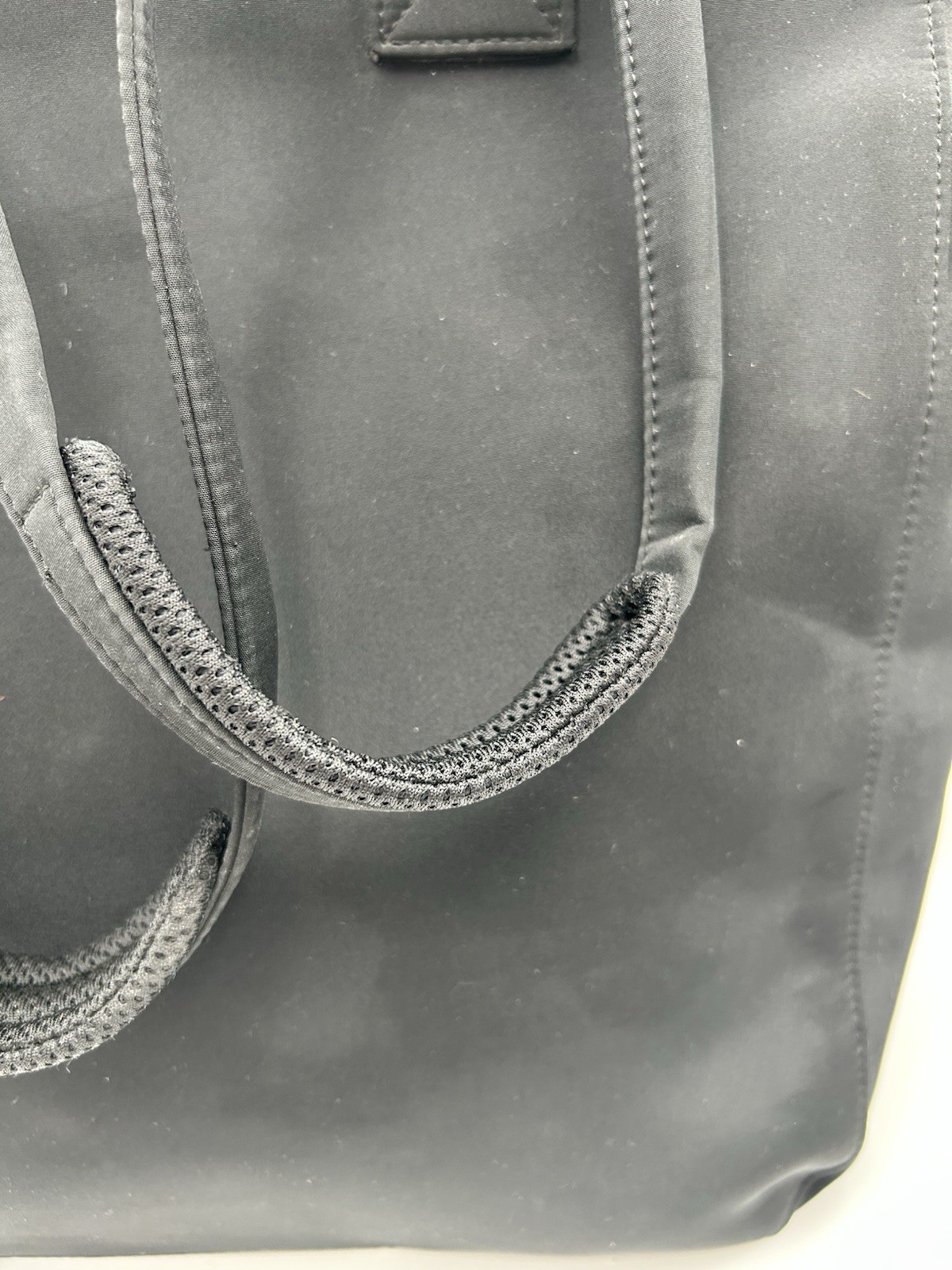L.L. Bean Large Black Computer Shoulder Tote Bag Multiple Pockets Professional