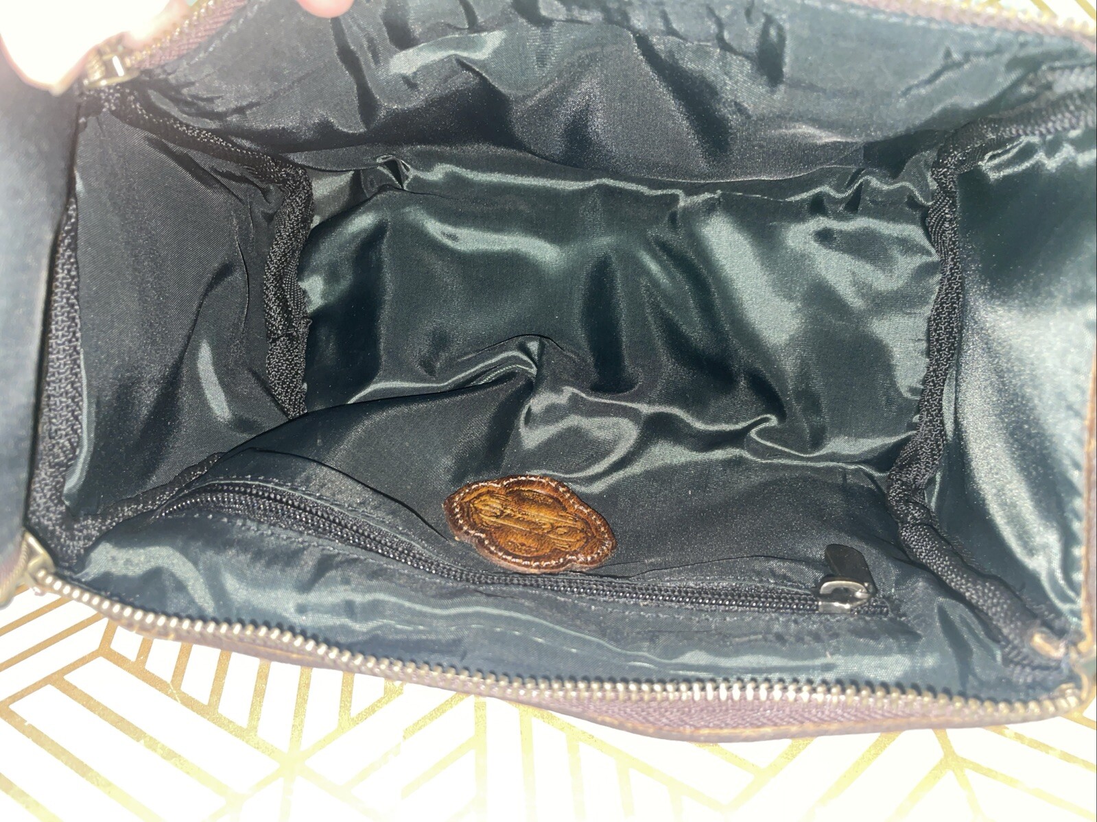 KomalC Oil Tanned Scuff Buffalo Leather Touletry Dopp Kit Brown