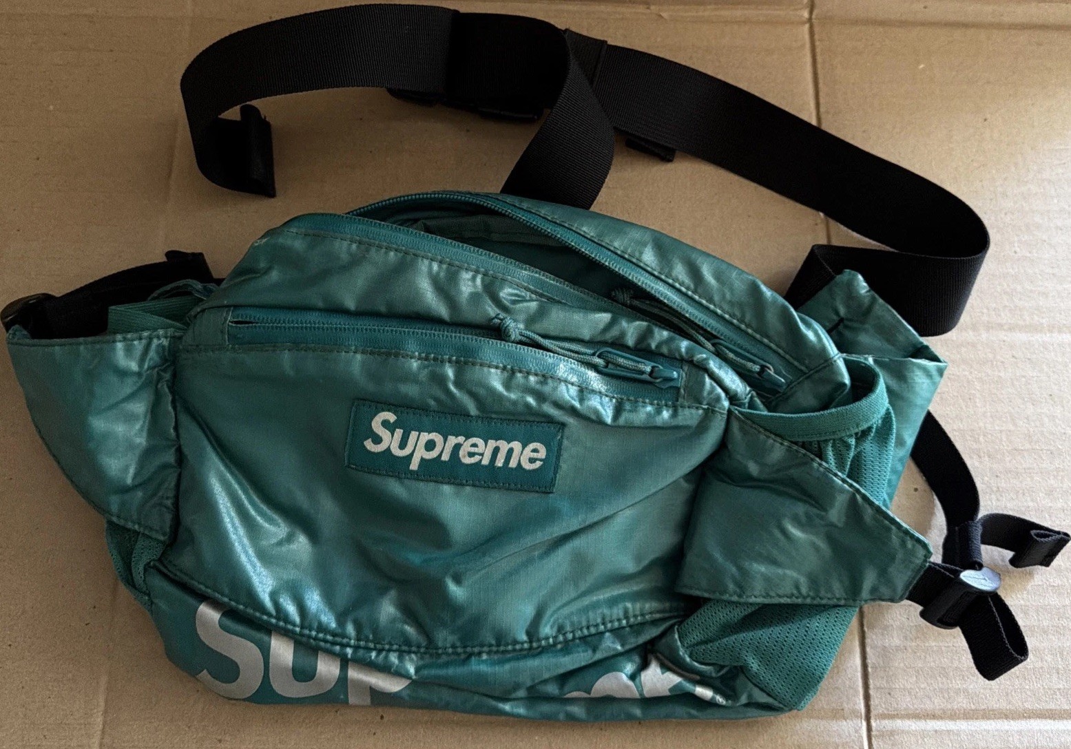AUTHENTIC preowned SUPREME waist bag teal GREEN fanny pack FW17 pockets PLUS vgc