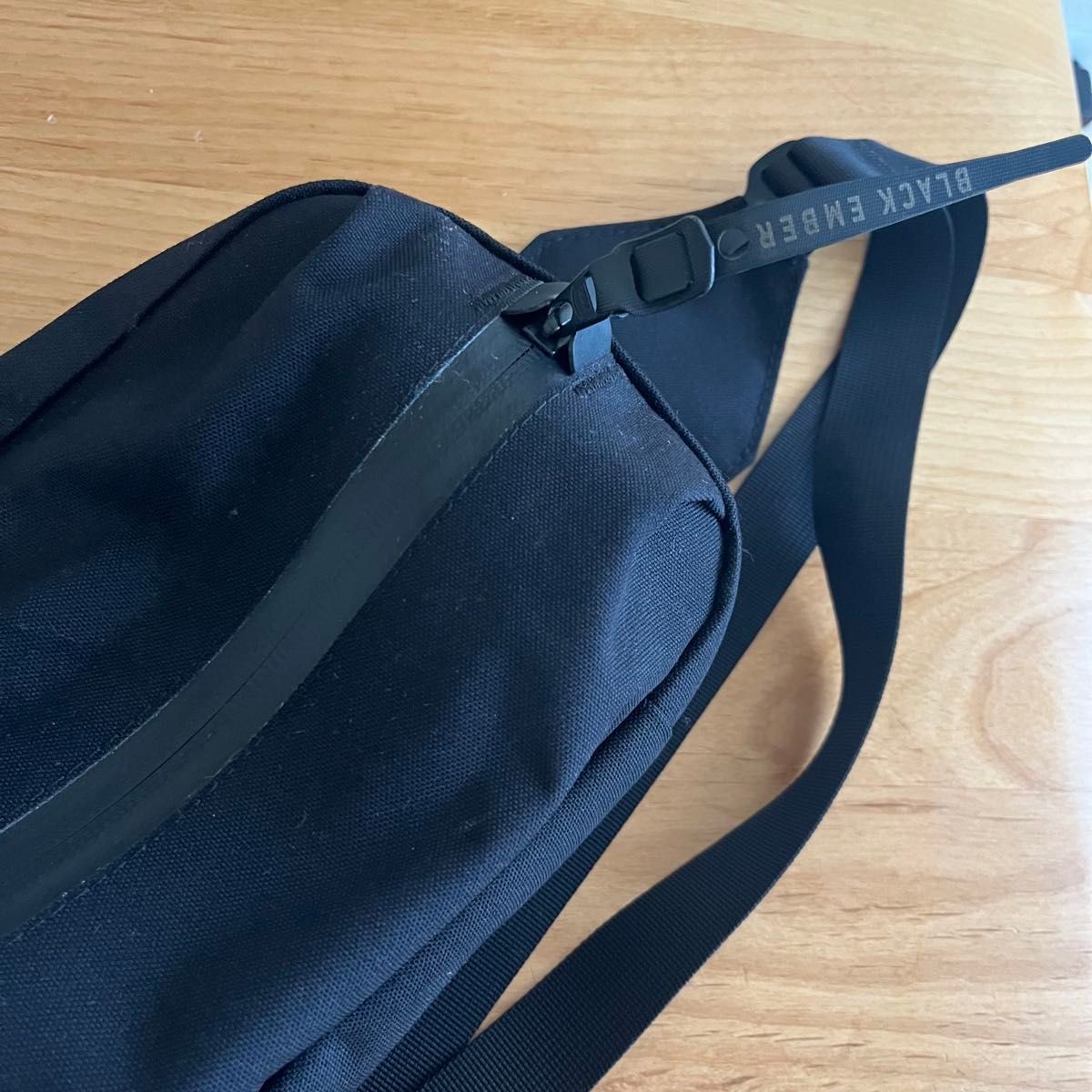 BLACK EMBER Tech Kit Sling Black Men’s Body Bag Used, Stylish, Durable