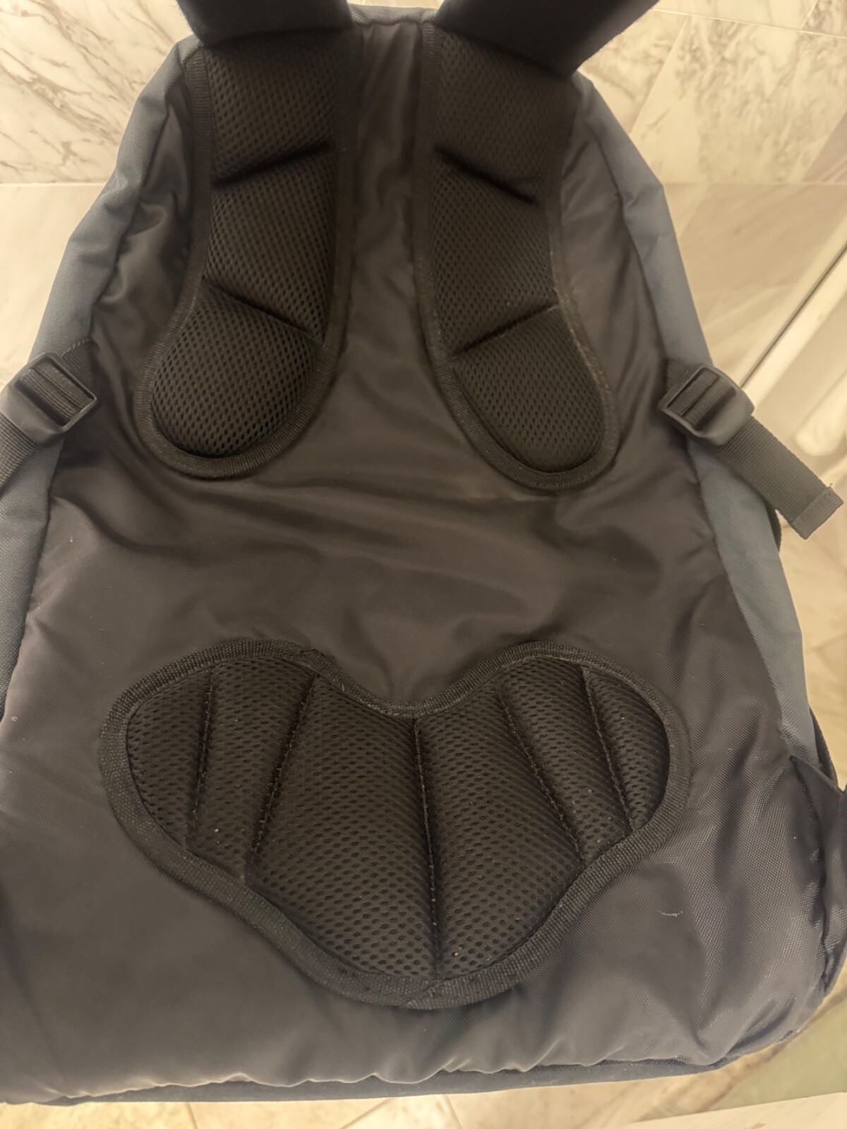 NIKE Hawhort 2.0 EXPANDABLE Gray Polyester BACKPACK lumbar support