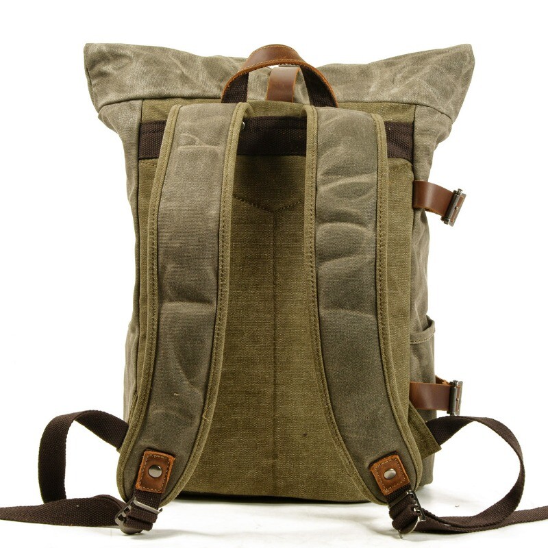 Men Large Capacity Outdoor Mountaineering Waterproof Travel Bag Casual Backpack