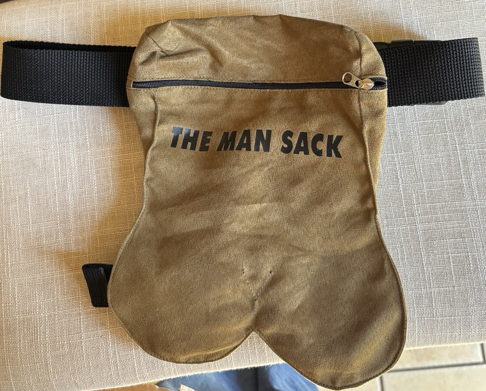 Man Sack Hip Bag Zippers Waist Pouch Tan And Black Straps B1