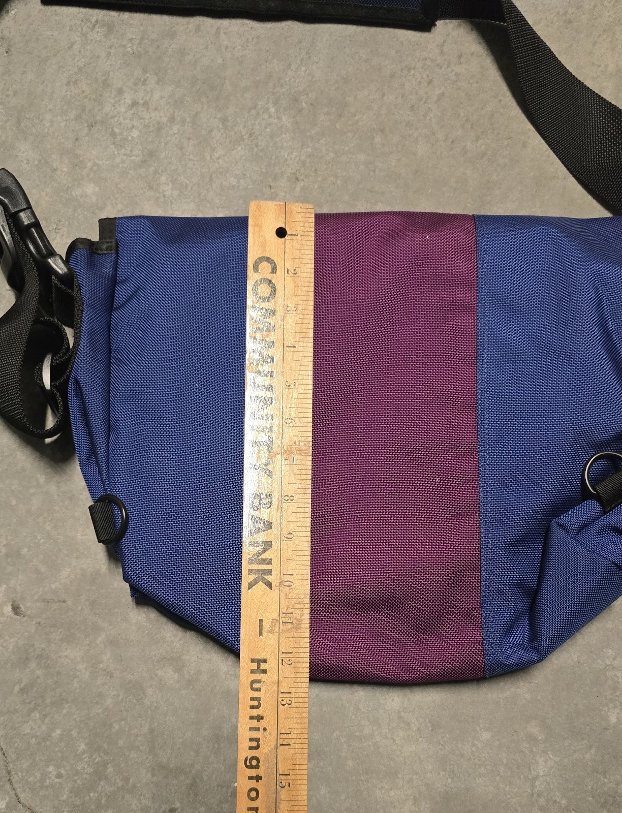 Vintage Timbuk2 Messenger Bag Small Blue Purple Two Tone Bike Laptop Crossbody