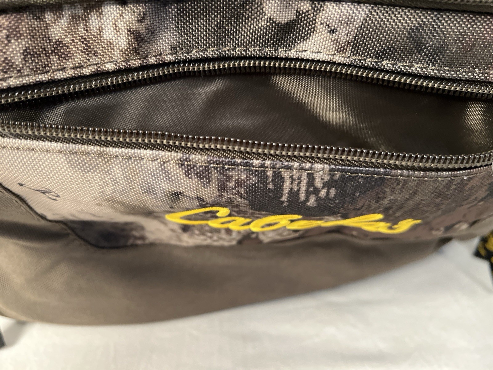 Cabela’s Camo Gear Bag Catch All Fishing Camping Utility Travel Tool 6 pockets