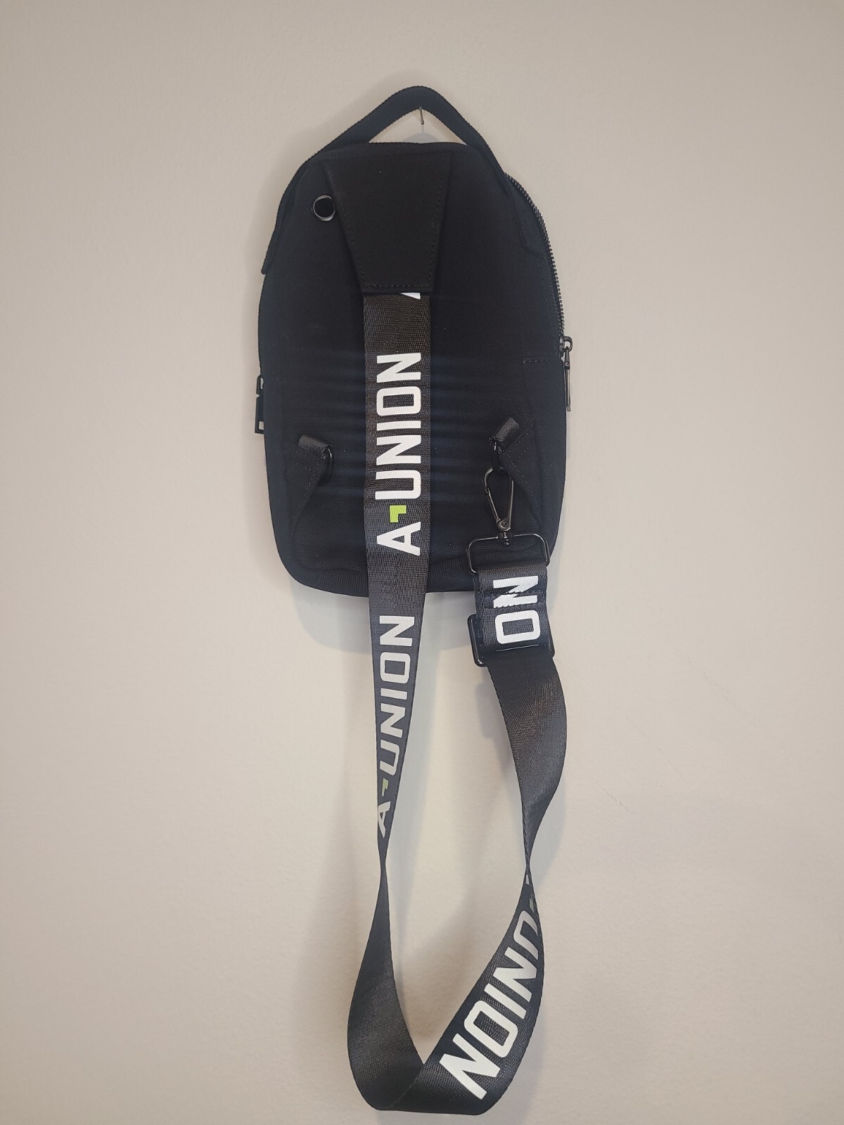 unisex cross body bag