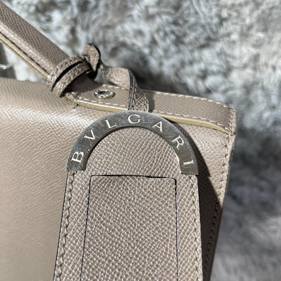 BVLGARI Man Leather Briefcase Business Bag Gray Beige Lock Italy