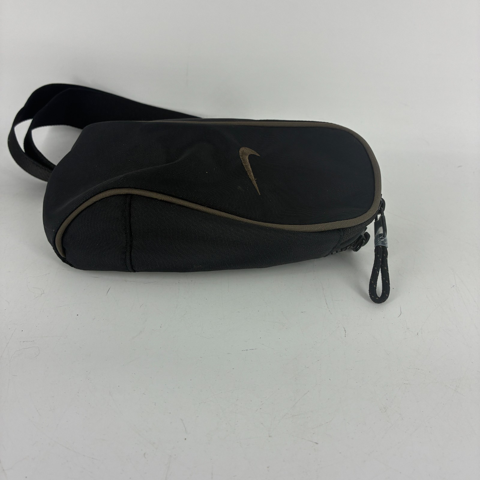 Nike Essentials 1L Cross-Body Sling Bag Black Polyester Adjustable Strap