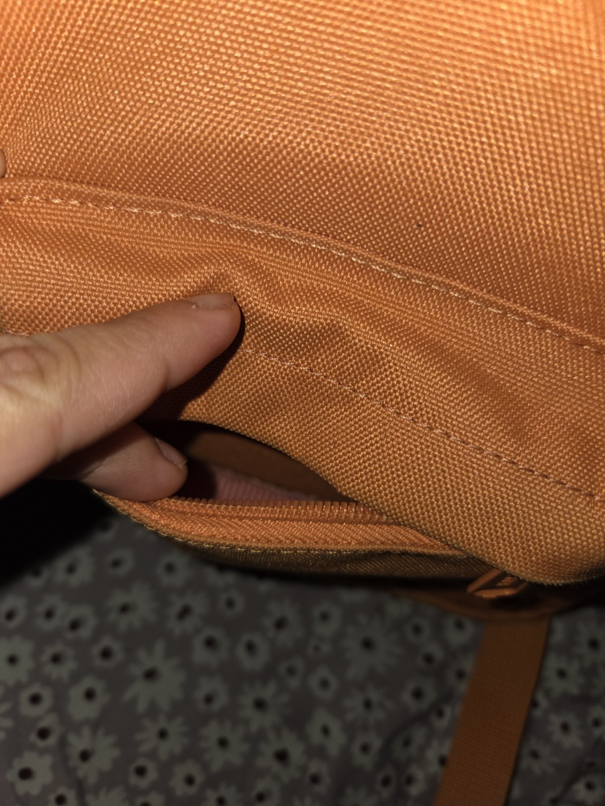 Herschel Supply Co. Backpack Camel Unisex Pre-Owned, but in very good condition.