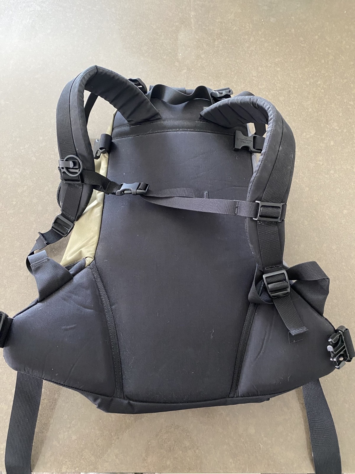 Arc’teryx x Beams Sebring 25L Backpack (Japan Exclusive)