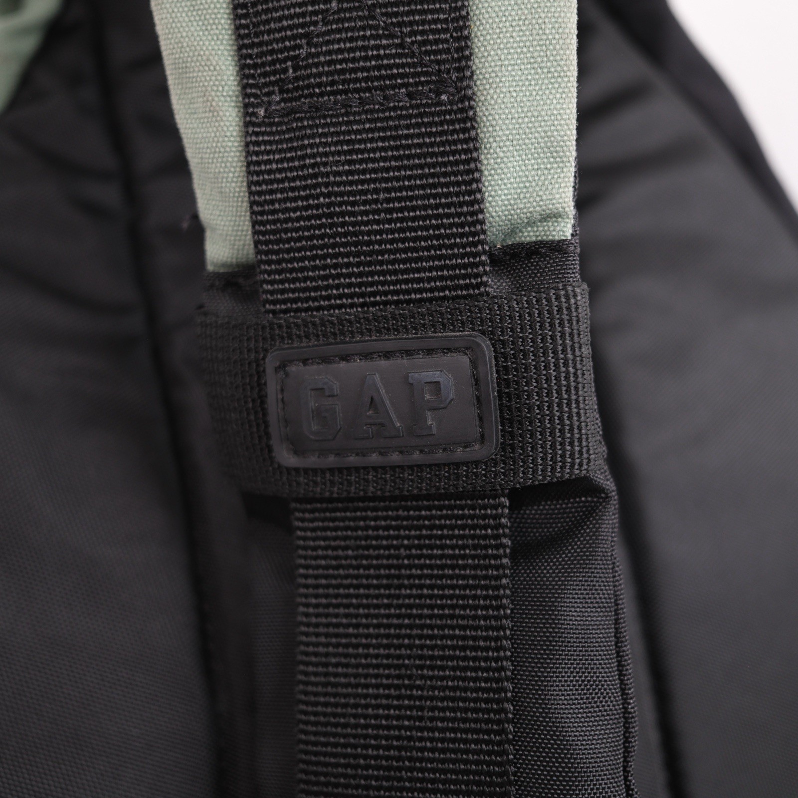 Vtg GAP 2001 Sling Bag Y2K Single Strap Crossbody Shoulder Backpack Green