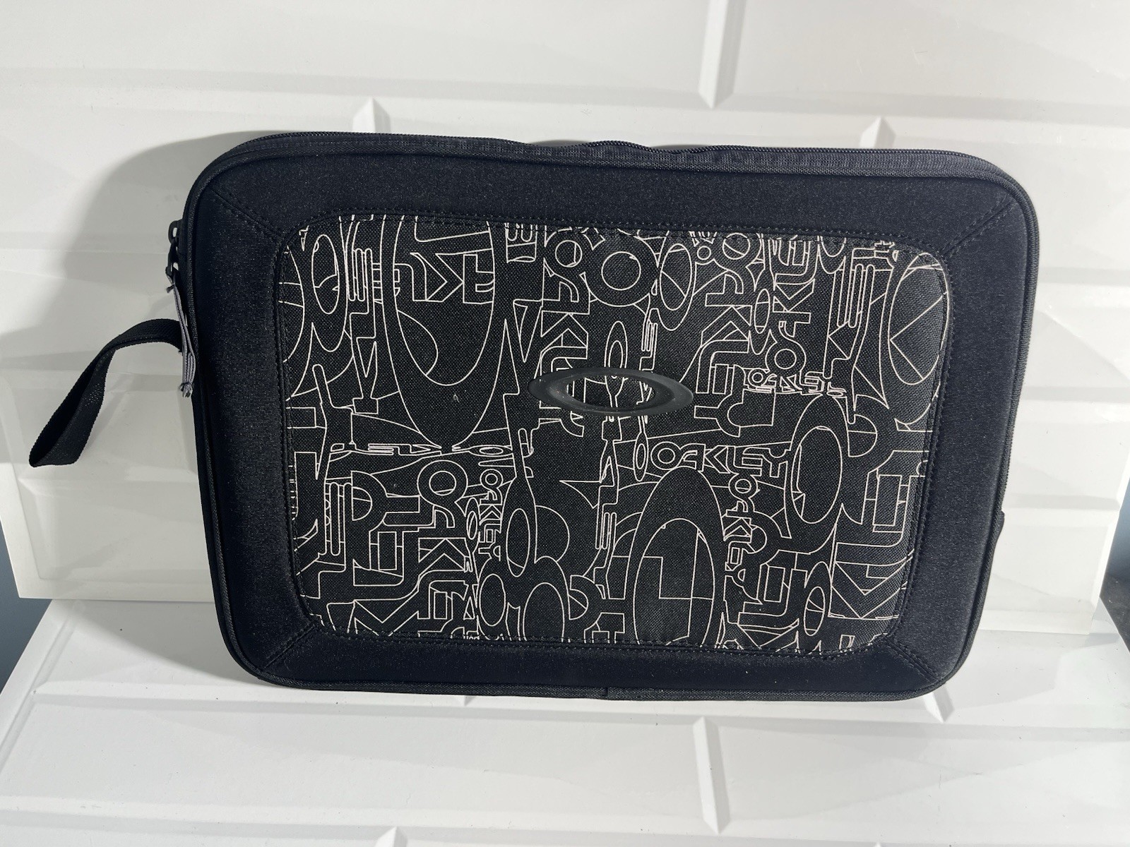 Oakley 14″ Laptop iPad Tablet Protective Case Black