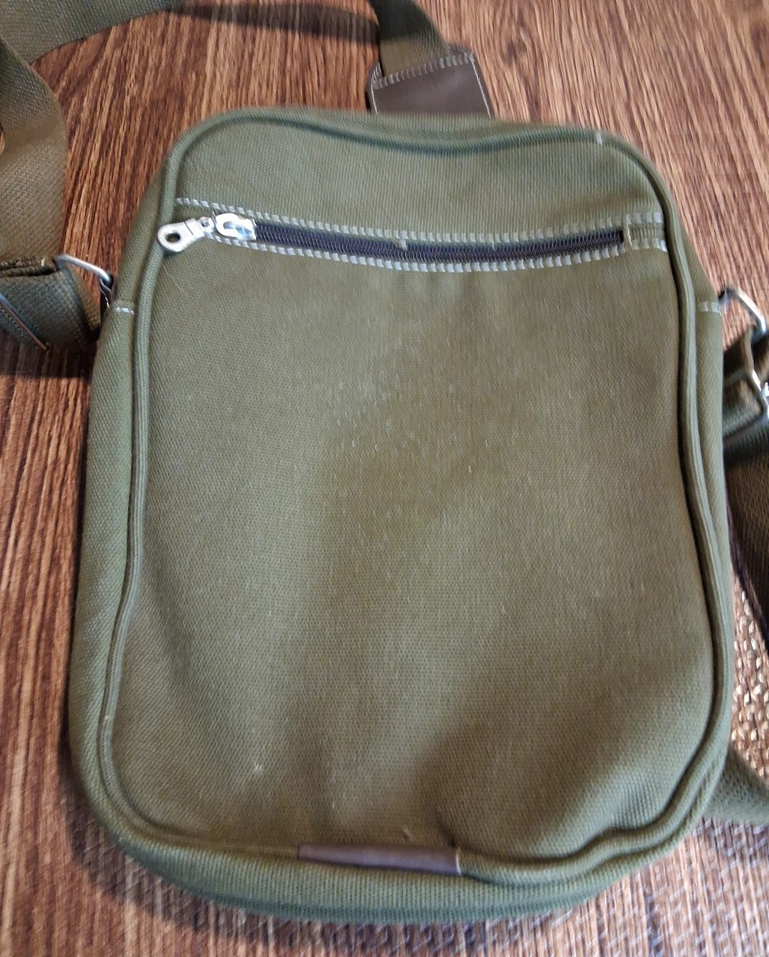 &BEYOND Bag Notebook Leather Cotton Canvas Green Brown Leather Strap Travel