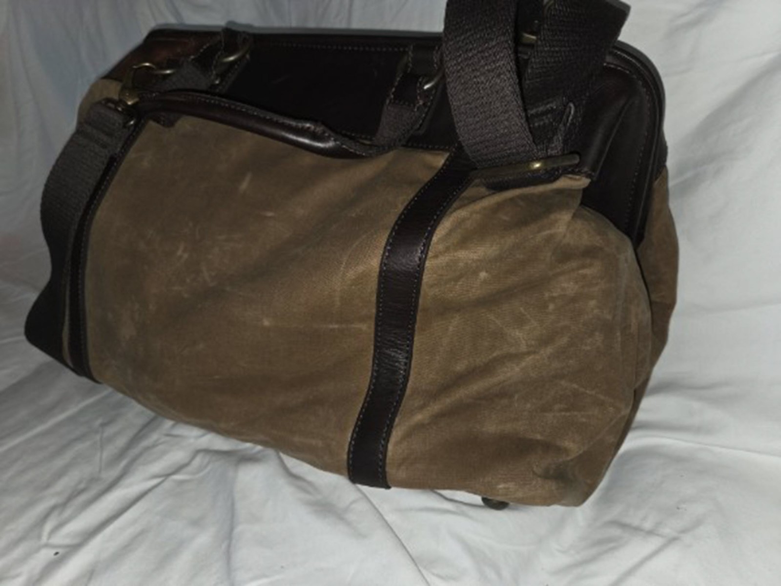 Fossil Summit Waxed Canvas & Leather Duffle Bag NWT Travel Weekender Carry-On