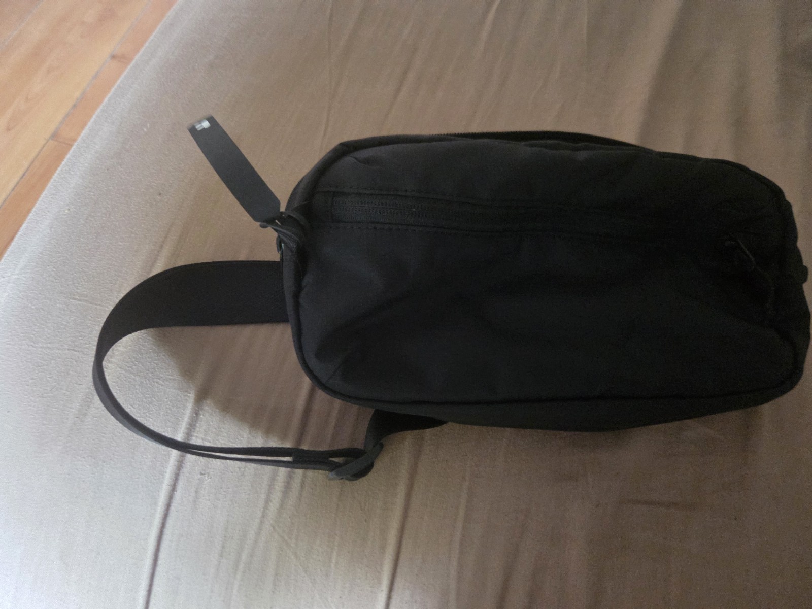 Tomtoc RFID Chest Sling Bag 3.5L Techwear EDC
