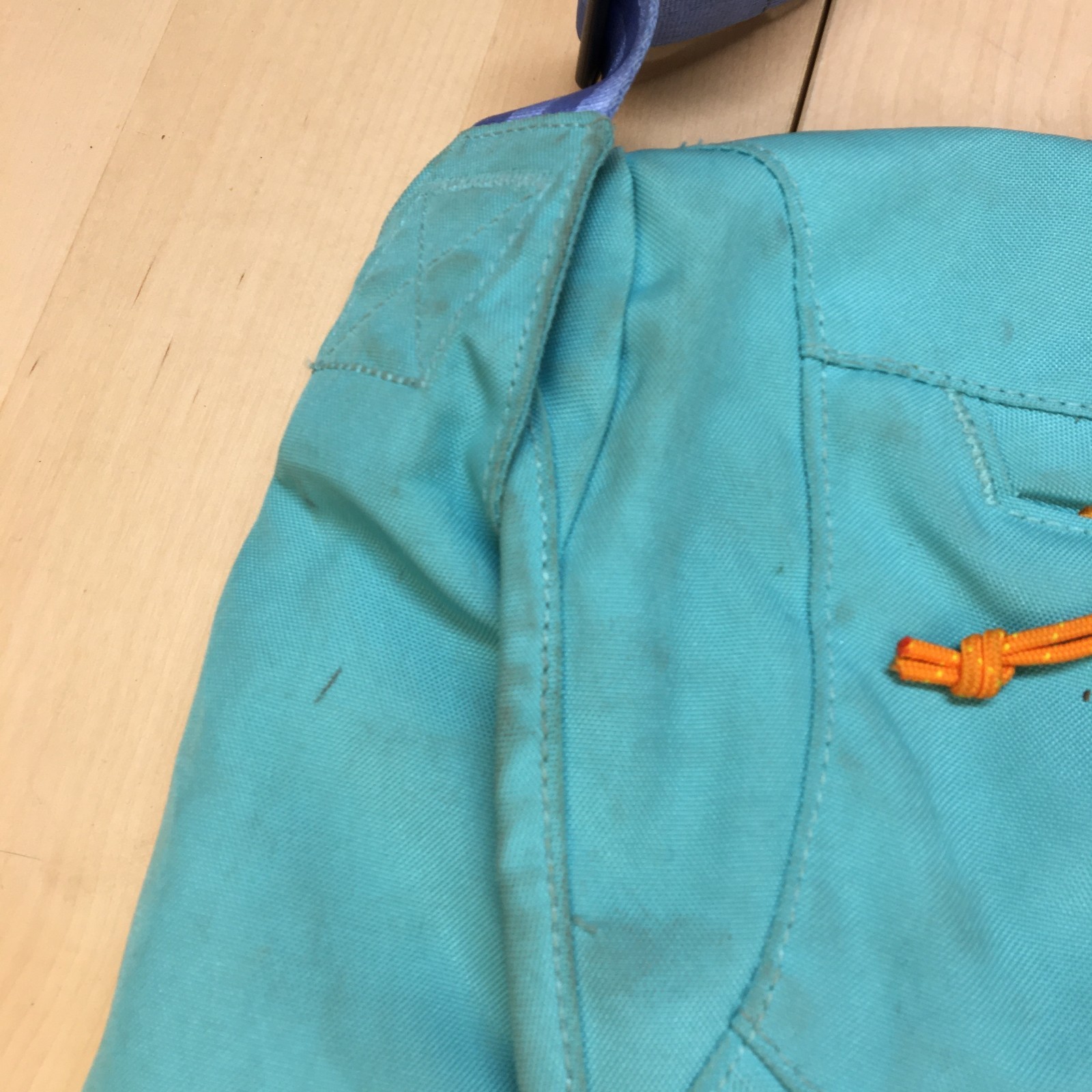 Patagonia Mini Messenger Bag Teal/Orange Courier Seatbelt Strap DWR Commuter