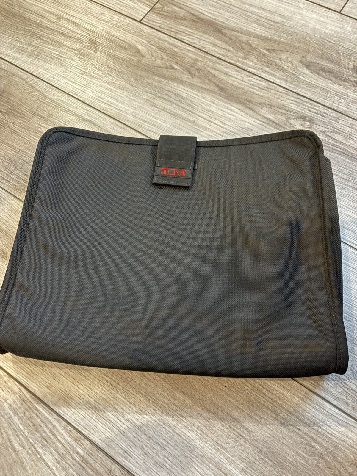 Tumi Alpha Rolling Briefcase 17″ Laptop Carry-on Bag Ballistic Nylon Expandable