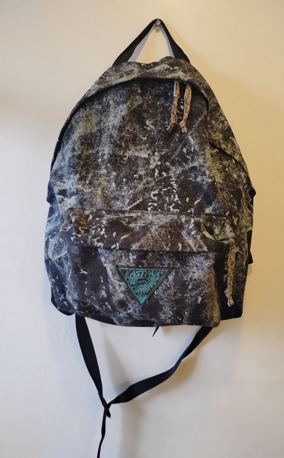 EASTPAK Backpack Made In USA Triangle Logo Acid Wash Neon Blue With Grey