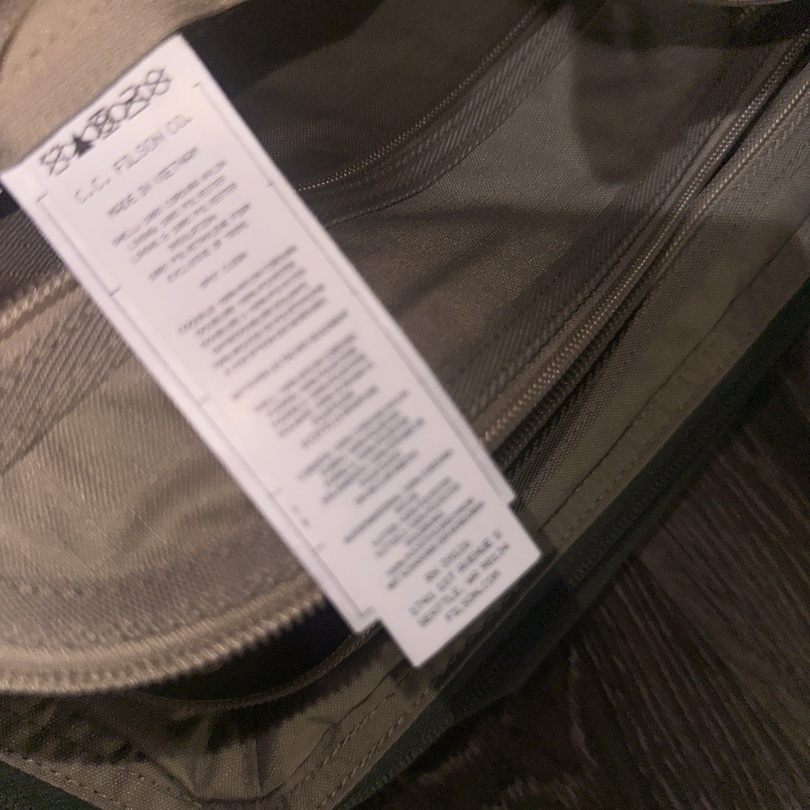NEW Filson bag – green, rugged, backpack / brief case 2-in-1