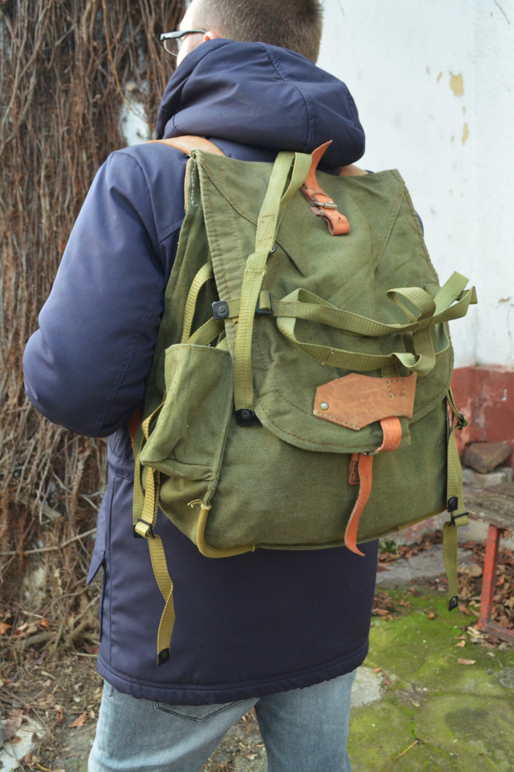LIGHT Canvas Army Backpack with WEBBING for the Helmet, Vintage Army Rucksack