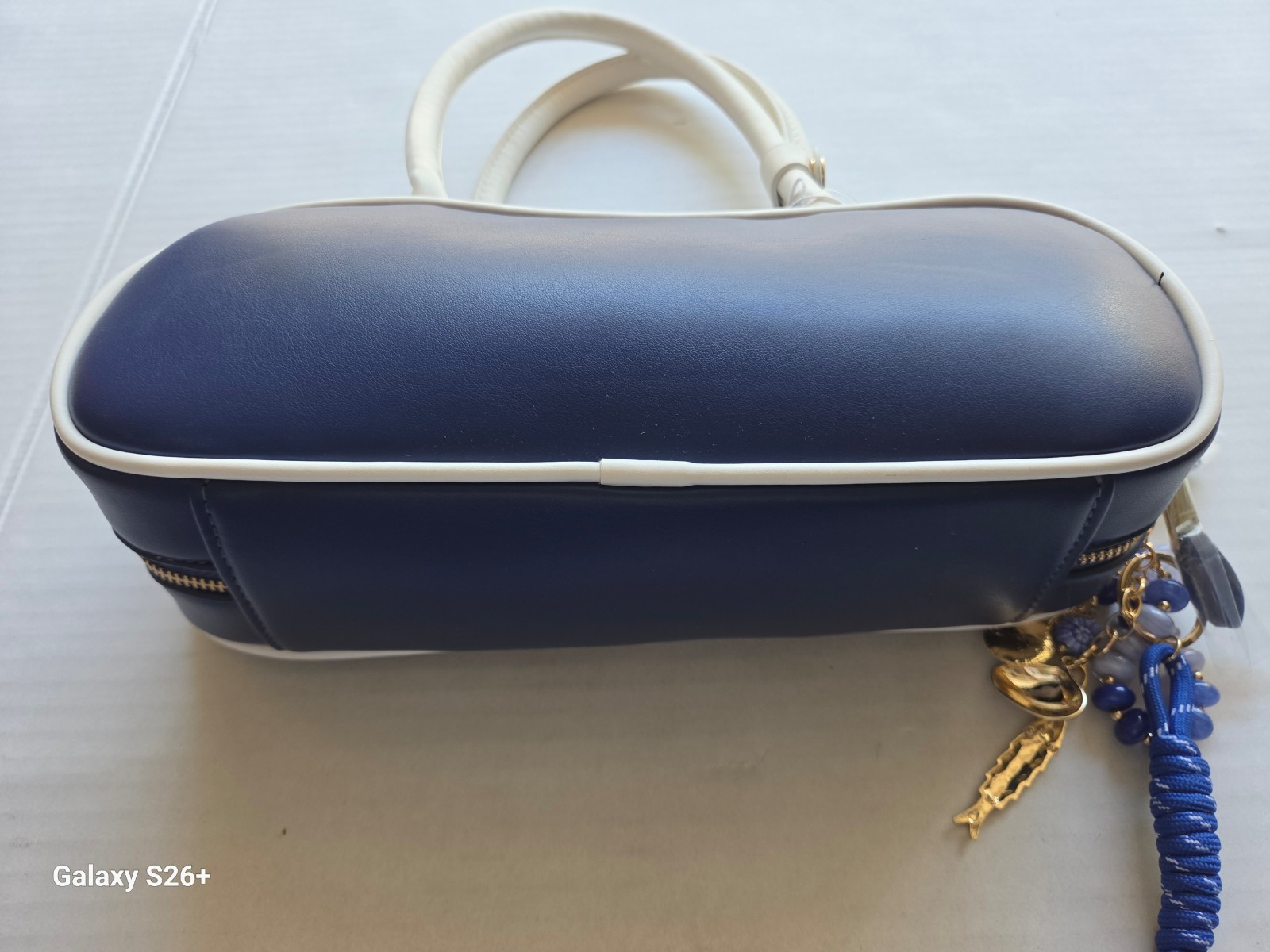 Urban Expression Blue Halo Shoulder Bag – 11.5′ in x 4.5′ in x 3.5′ in