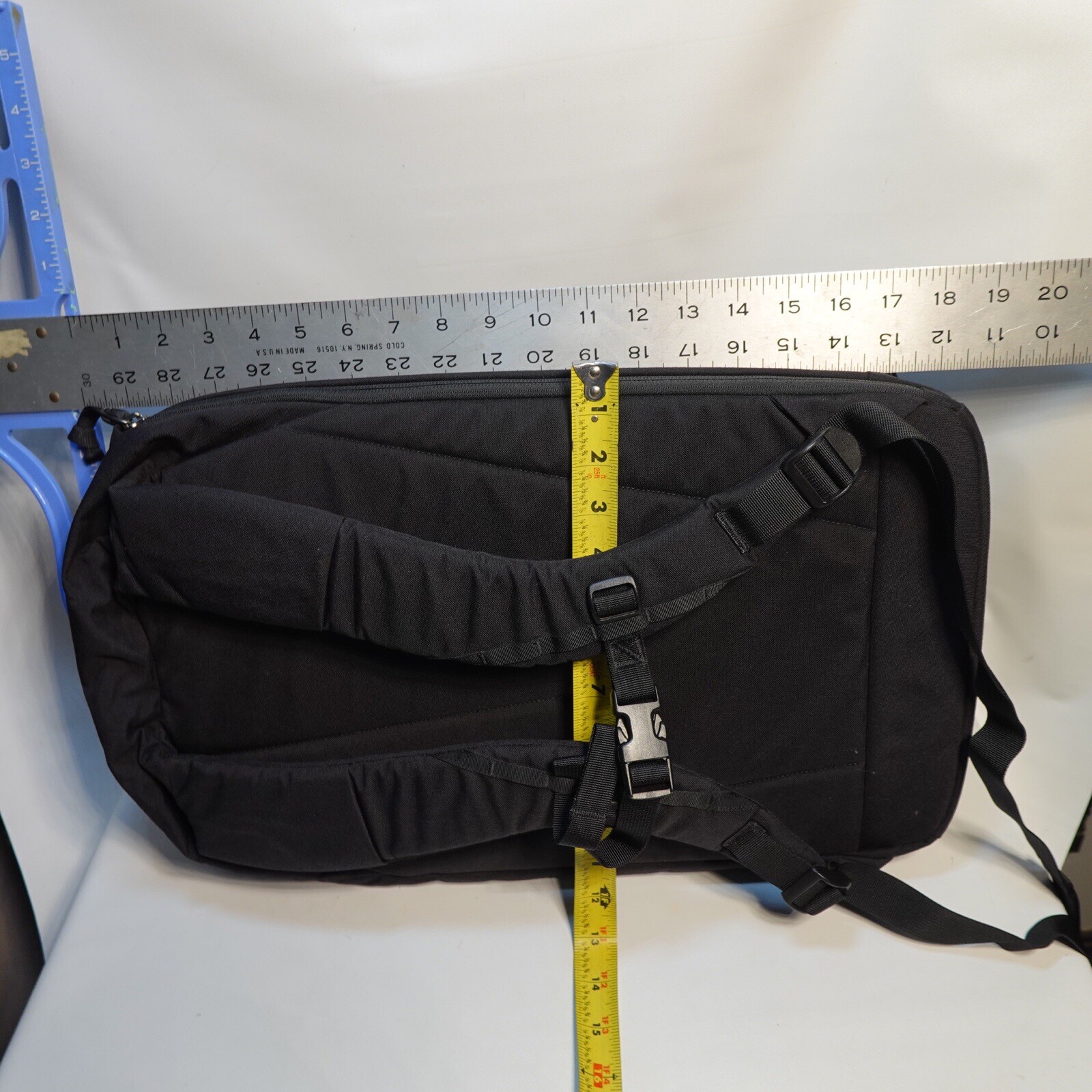 Evergoods 13001A CPL24 Civic Panel Loader 24L Backpack black 2019