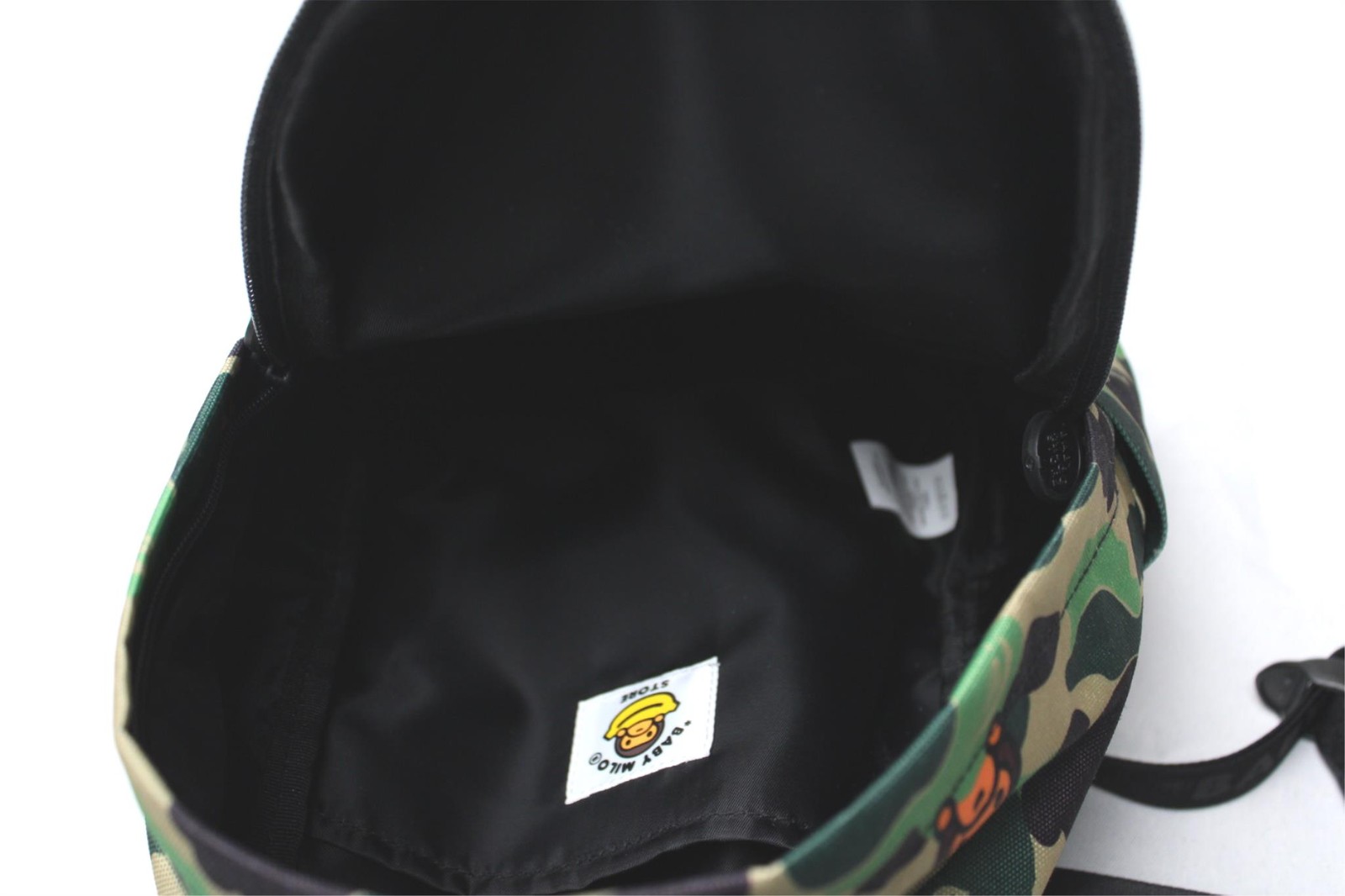 A Bathing Ape Unisex Baby Milo & Friends Mini Backpack NC3 Green One Size