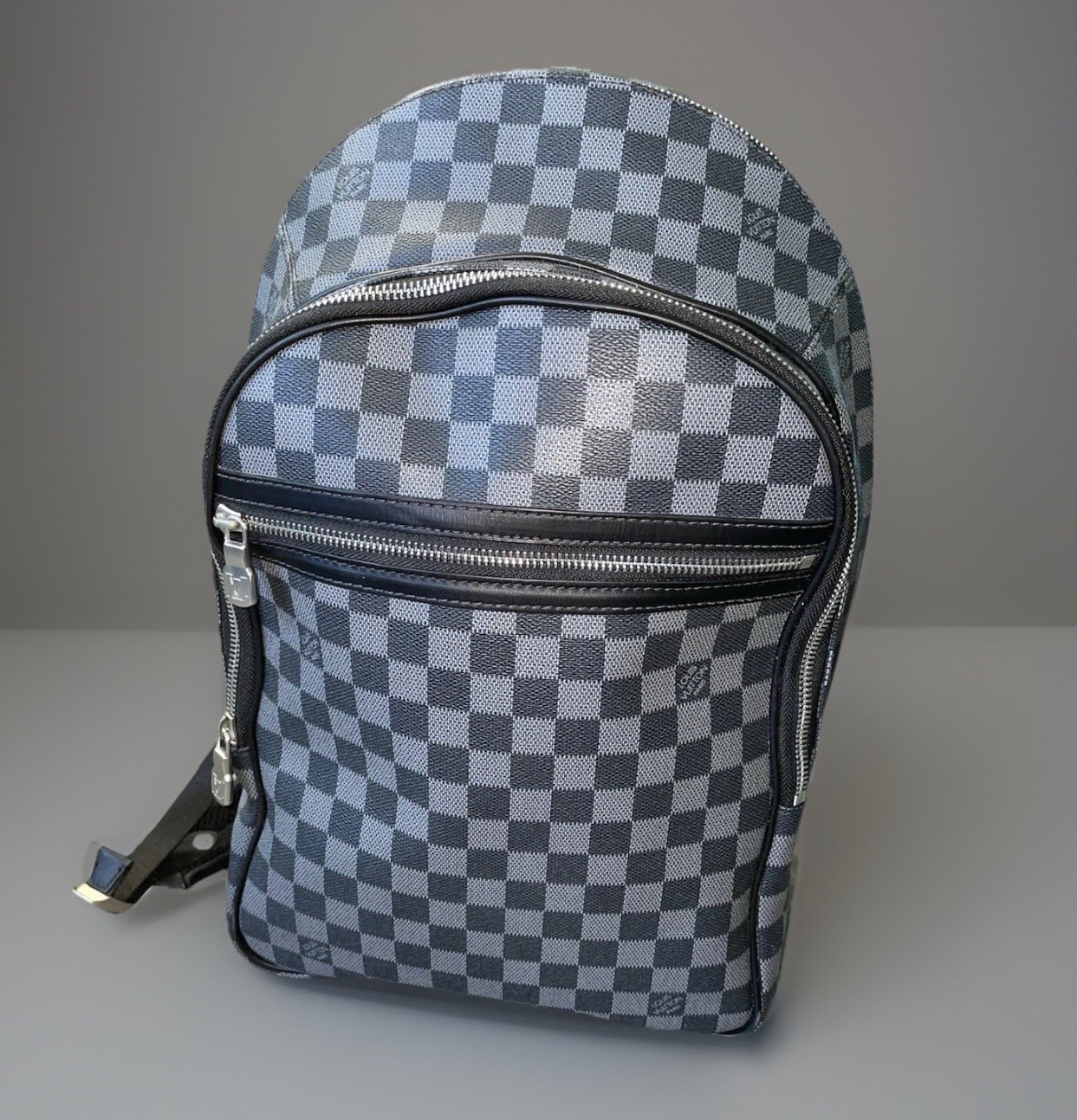 Louis Vuitton Damier Graphite Michael Backpack Gray & Black Check Adj Straps