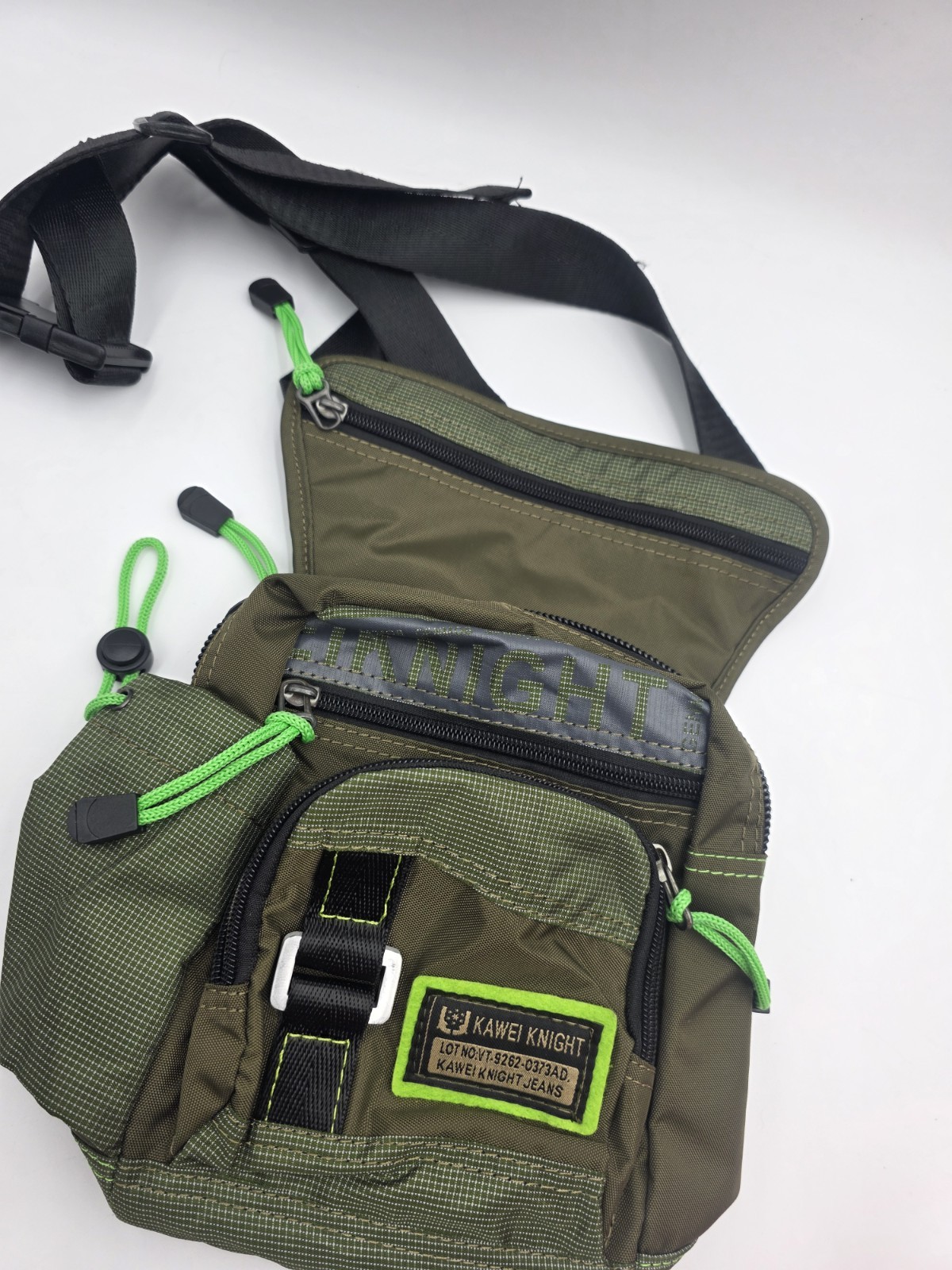 Kawei Knight Sling Bag Backpack Cross Body Messenger Travel Green