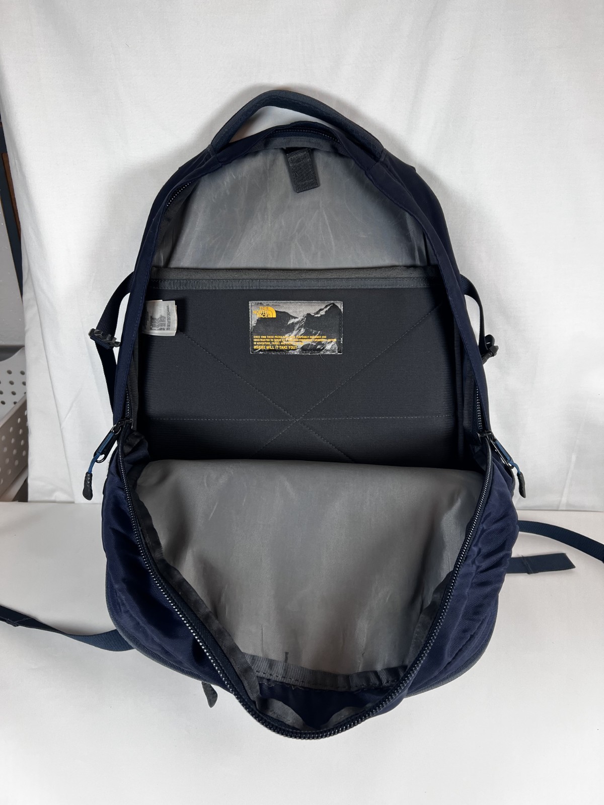 The North Face Recon 30L Backpack Dark Blue School Laptop Tablet NF00CLG4 USED