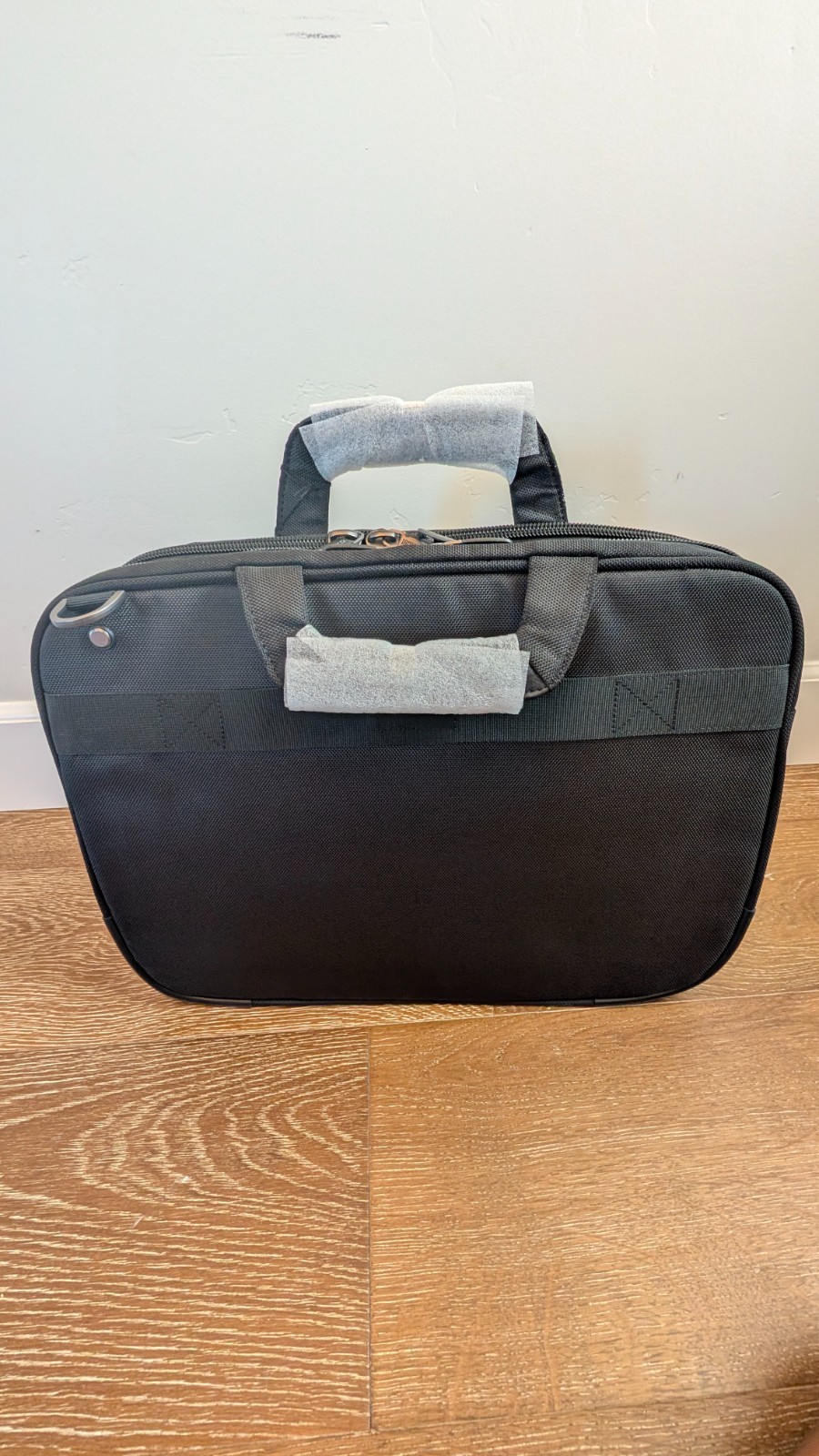 Kenneth Cole Reaction R-Tech “Long Way To Go” Slim Double Gusset Laptop Briefcas