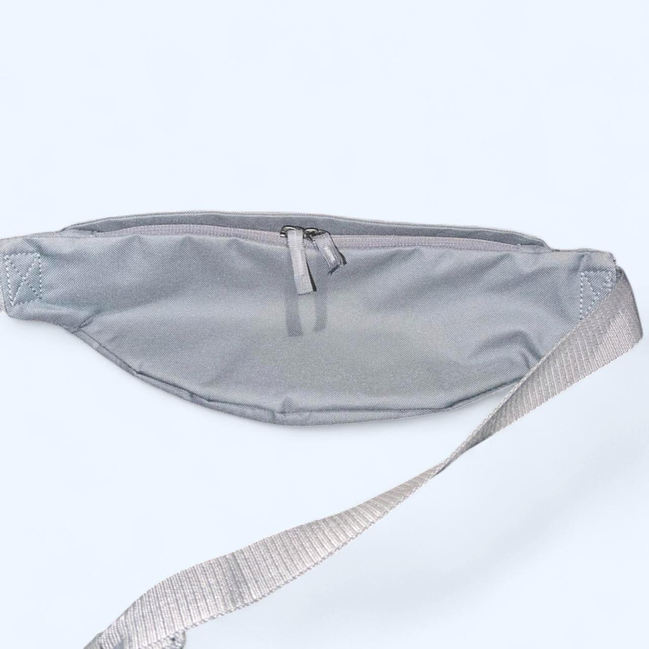 Gray Nike Zippered Fanny Pack Adjustable Belt Lg Size W/Inner Zippered Pocket