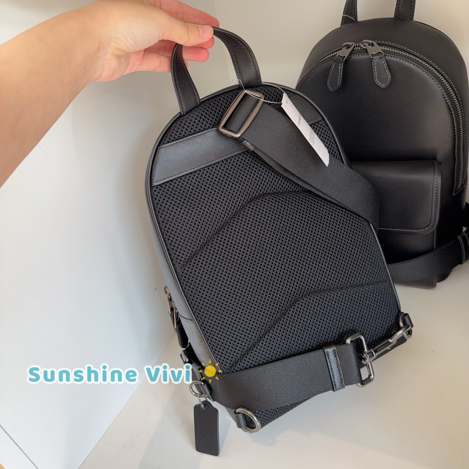 NWT Coach Turnlock Sling Pack In Signature Canvas CAJ92 Gunmetal/Charcoal/Black