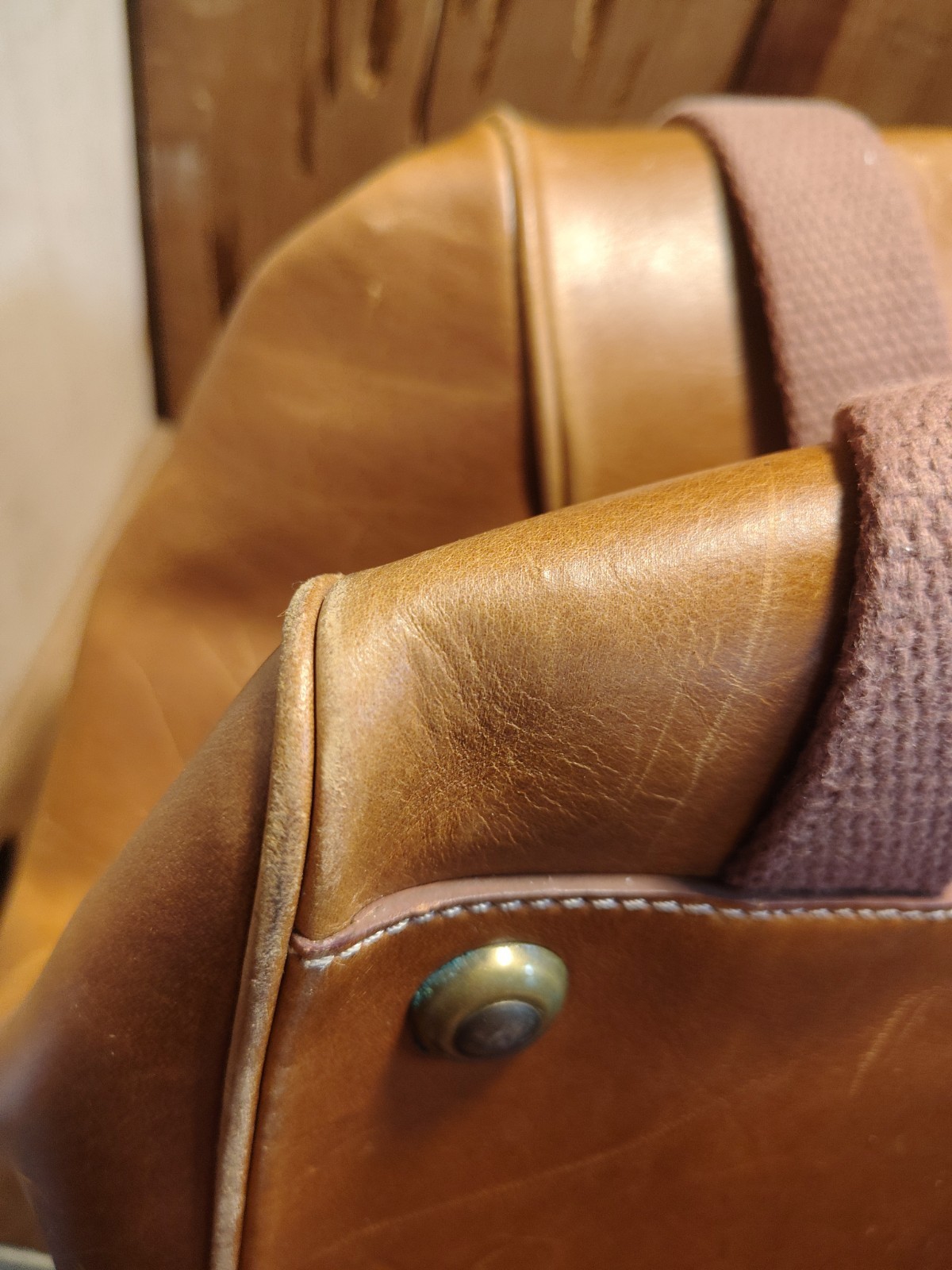 Vtg Express French Country Full Grain Leather Duffle Tack Bag Distressed Look