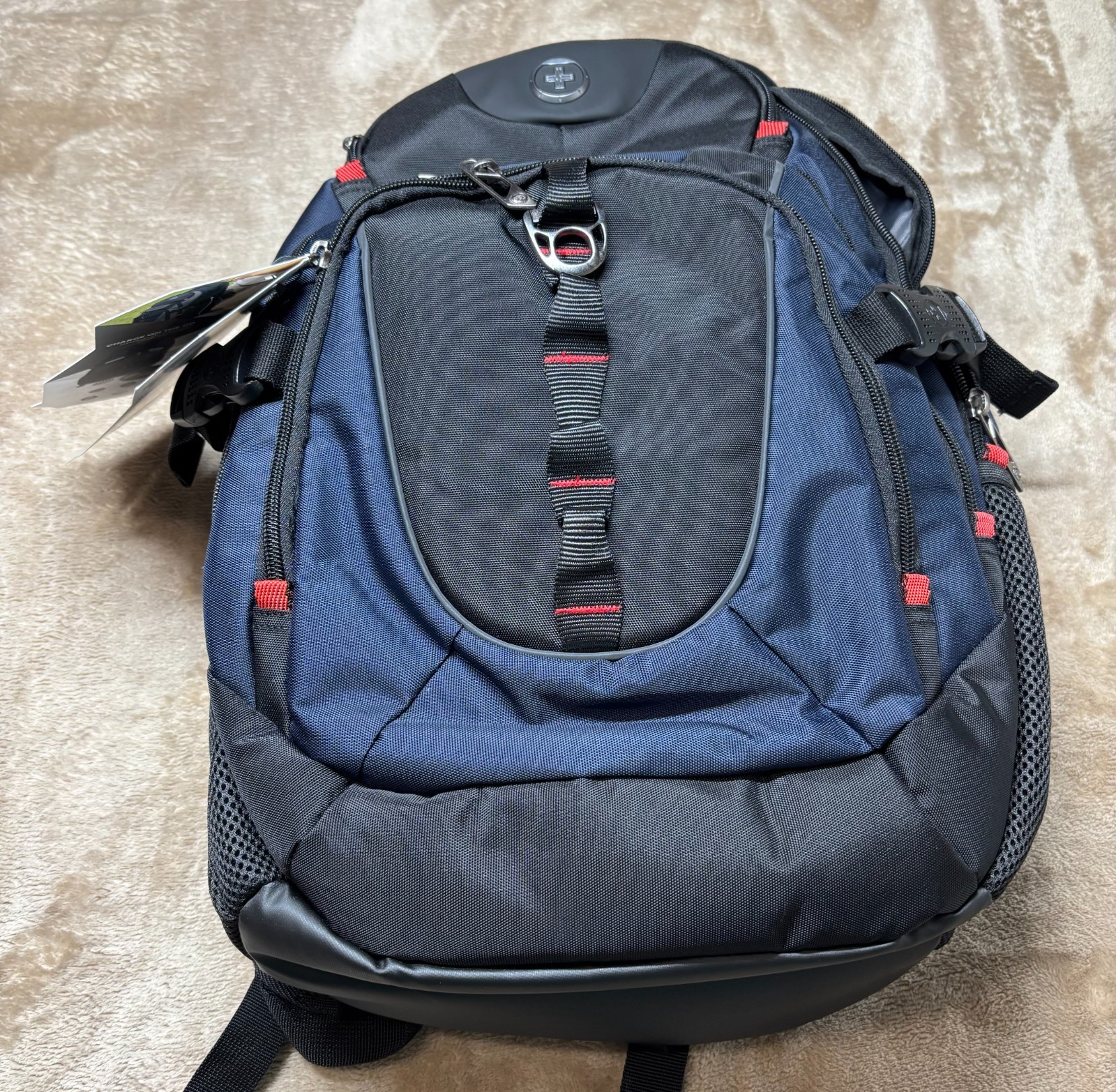 NWT Swiss Digital Design UniVector SD803-01 Backpack, USB Charging Port, RFID