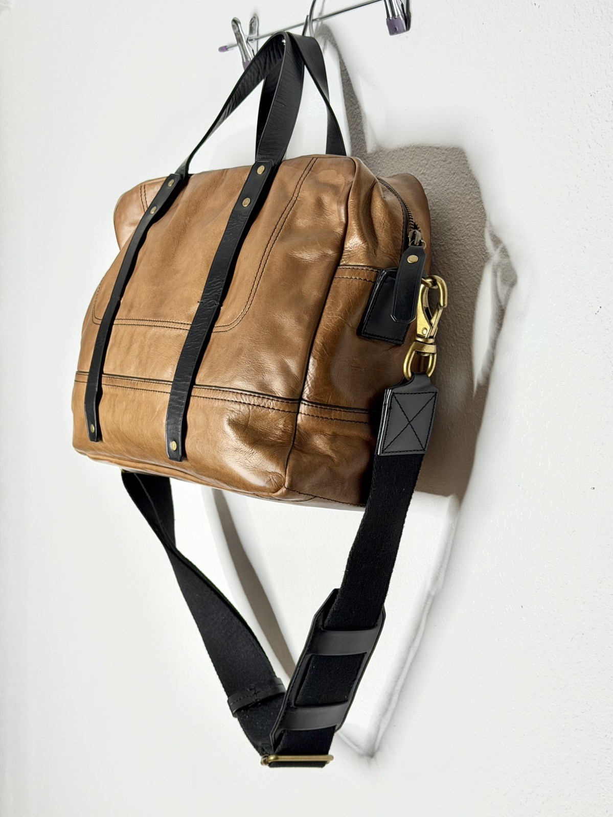 BANANA REPUBLIC Brown / cognac Italian Leather Briefcase Messenger Bag high end